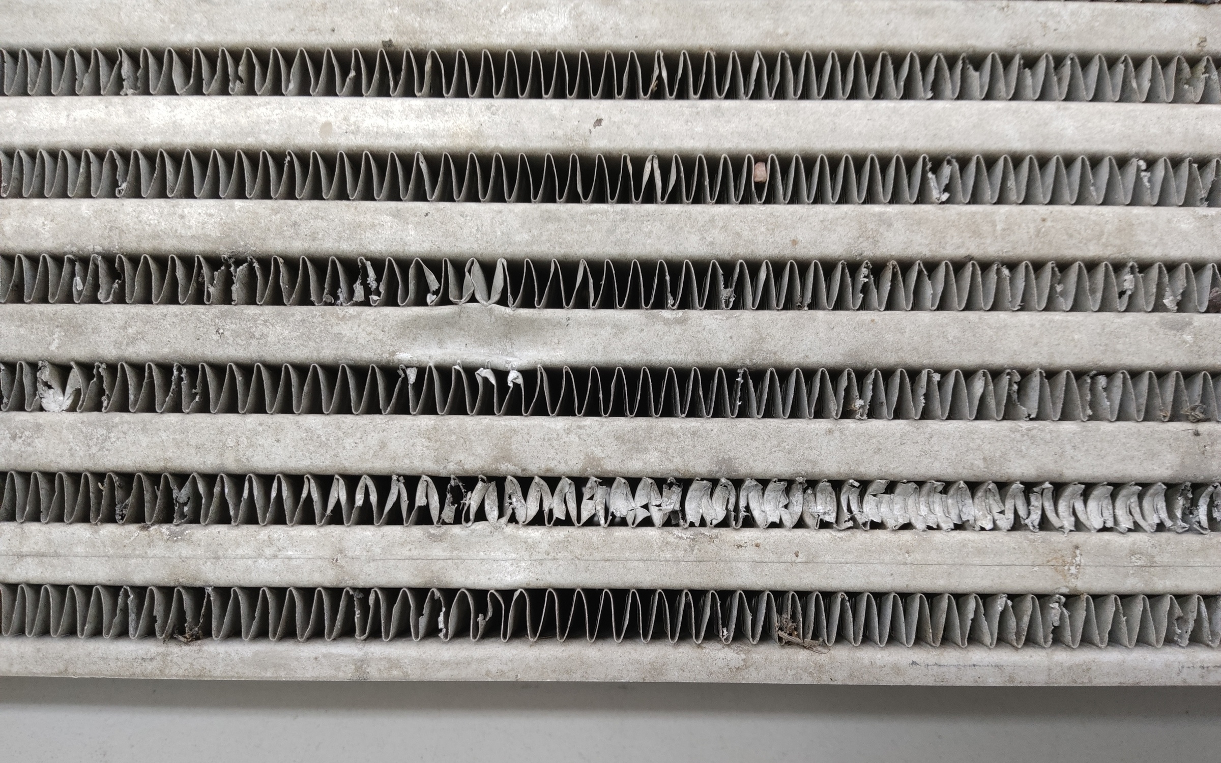 Радиатор турбины " интеркулер " Geely Coolray