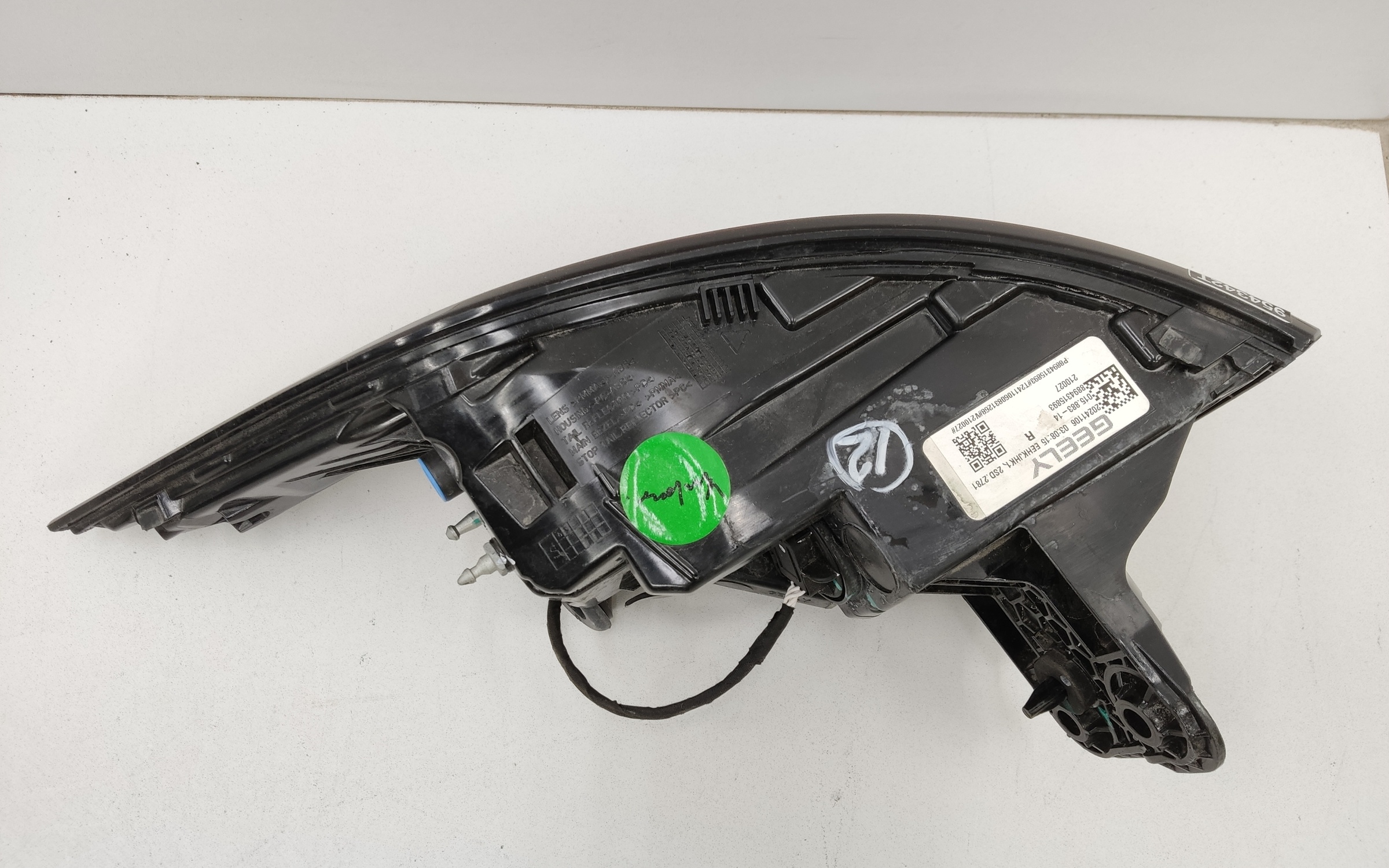 Фонарь задний правый наружный Geely Monjaro