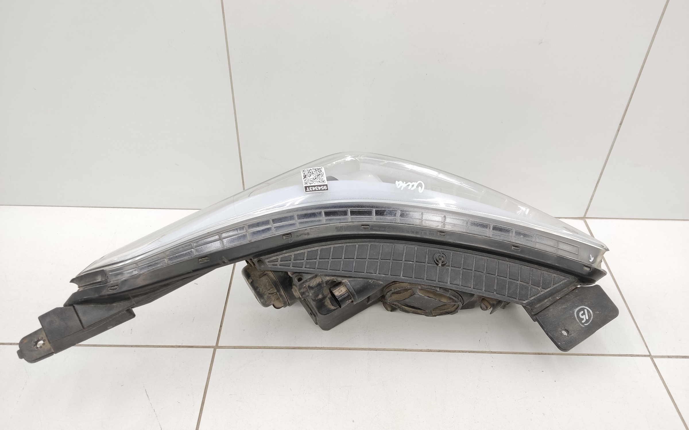 Фара передняя левая линза Hyundai Creta 1 галоген ДХО белая