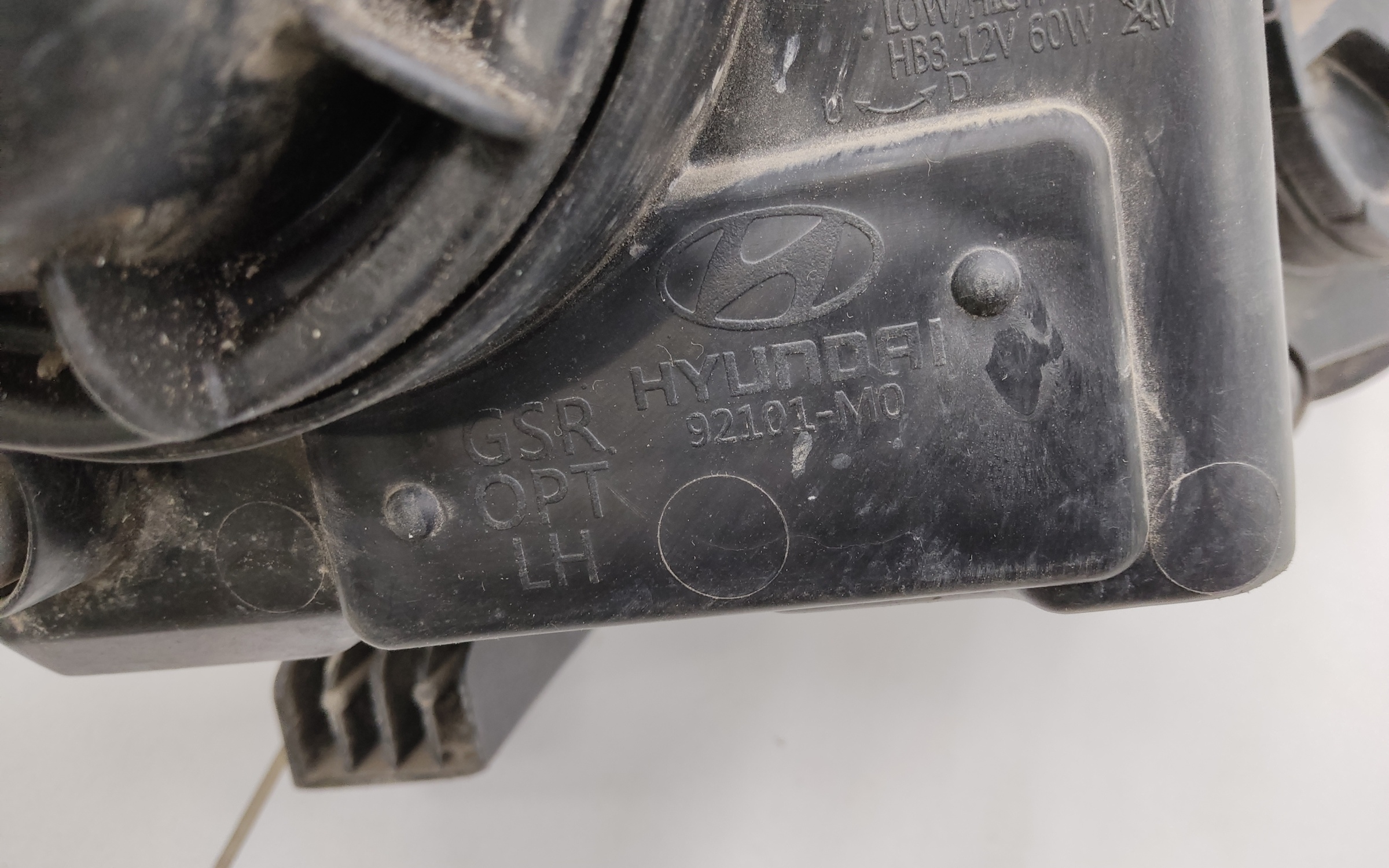 Фара передняя левая линза Hyundai Creta 1 галоген ДХО белая