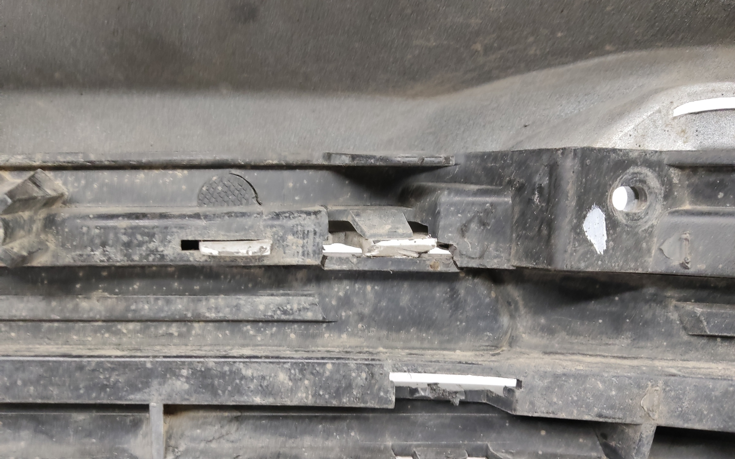 Бампер передний Exeed TXL Restail