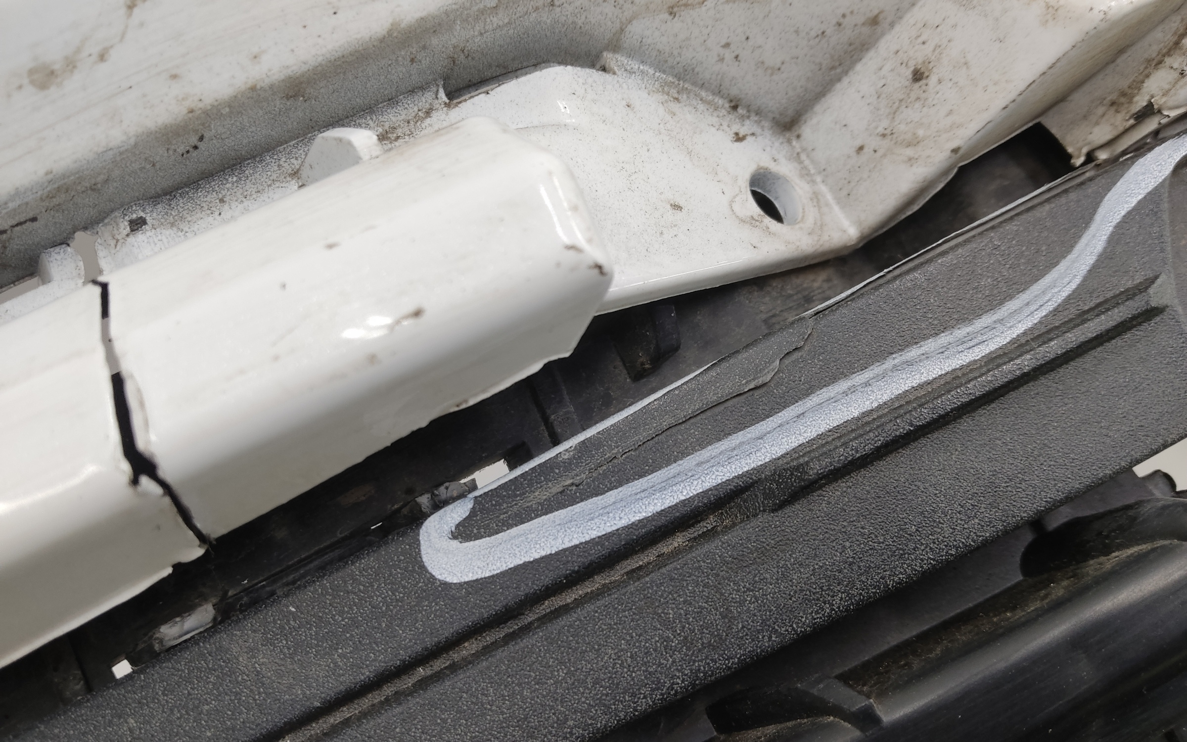 Бампер передний Exeed TXL Restail