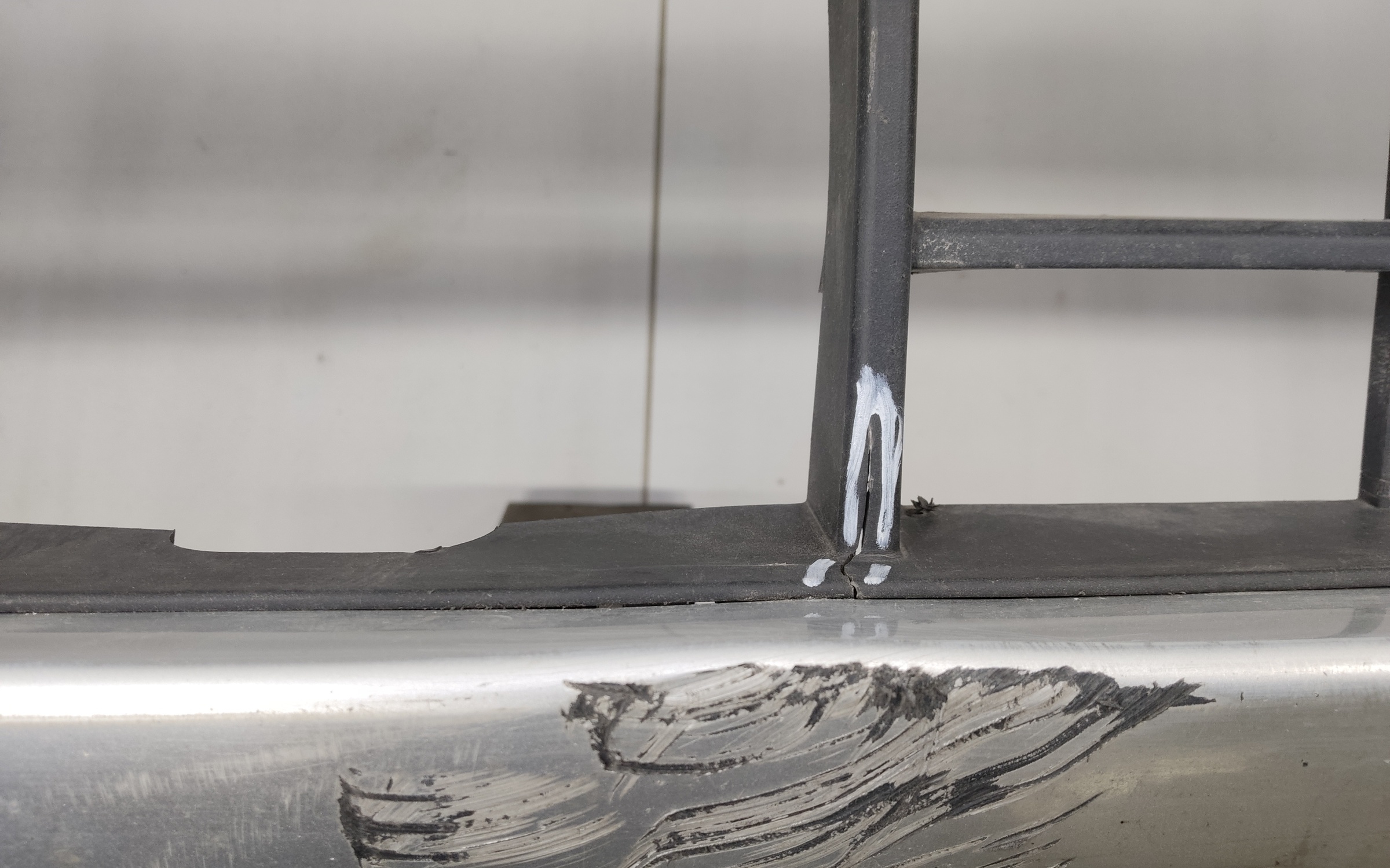 Бампер передний Exeed TXL Restail