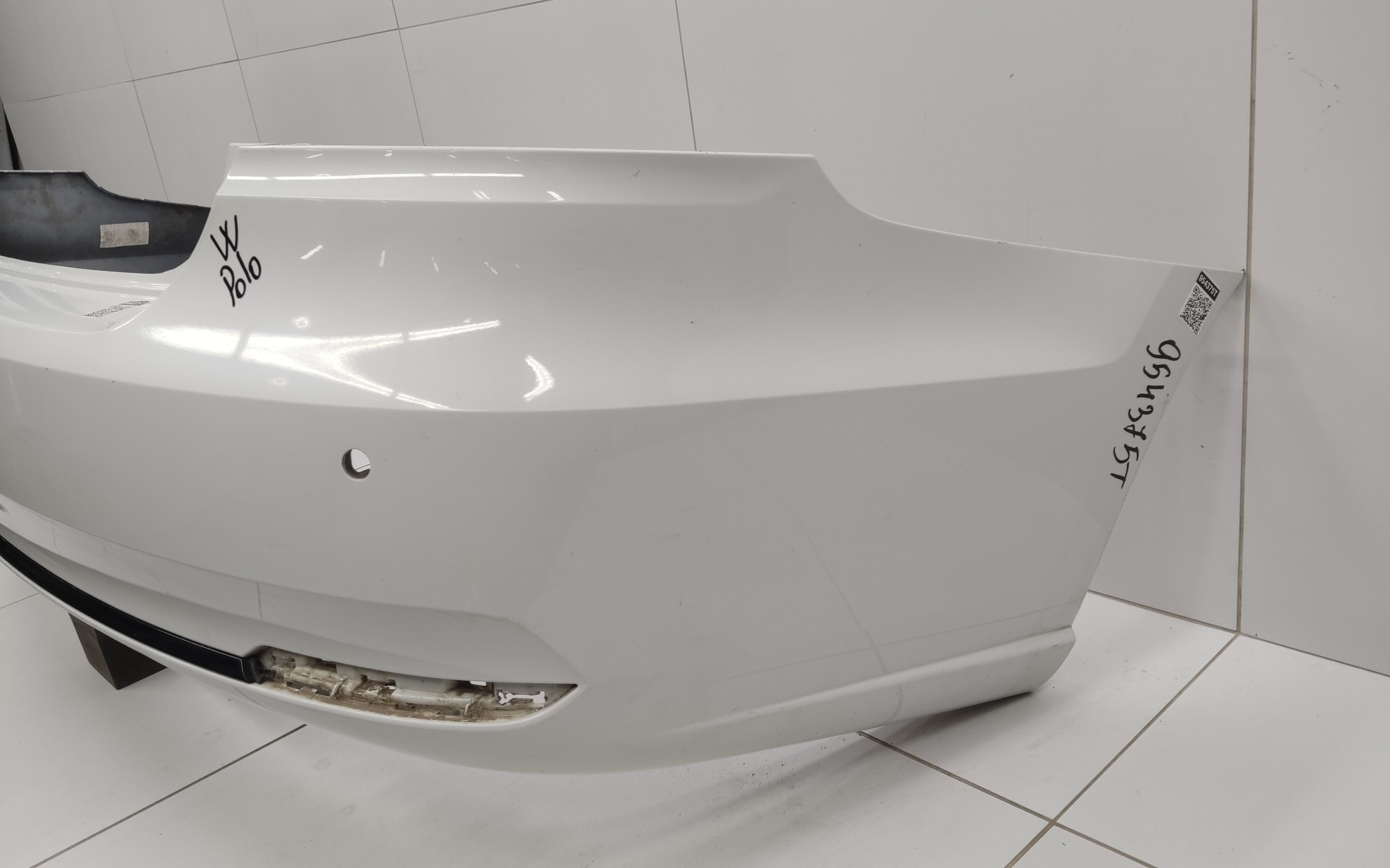 Бампер задний Volkswagen Polo 5 Sedan Restail