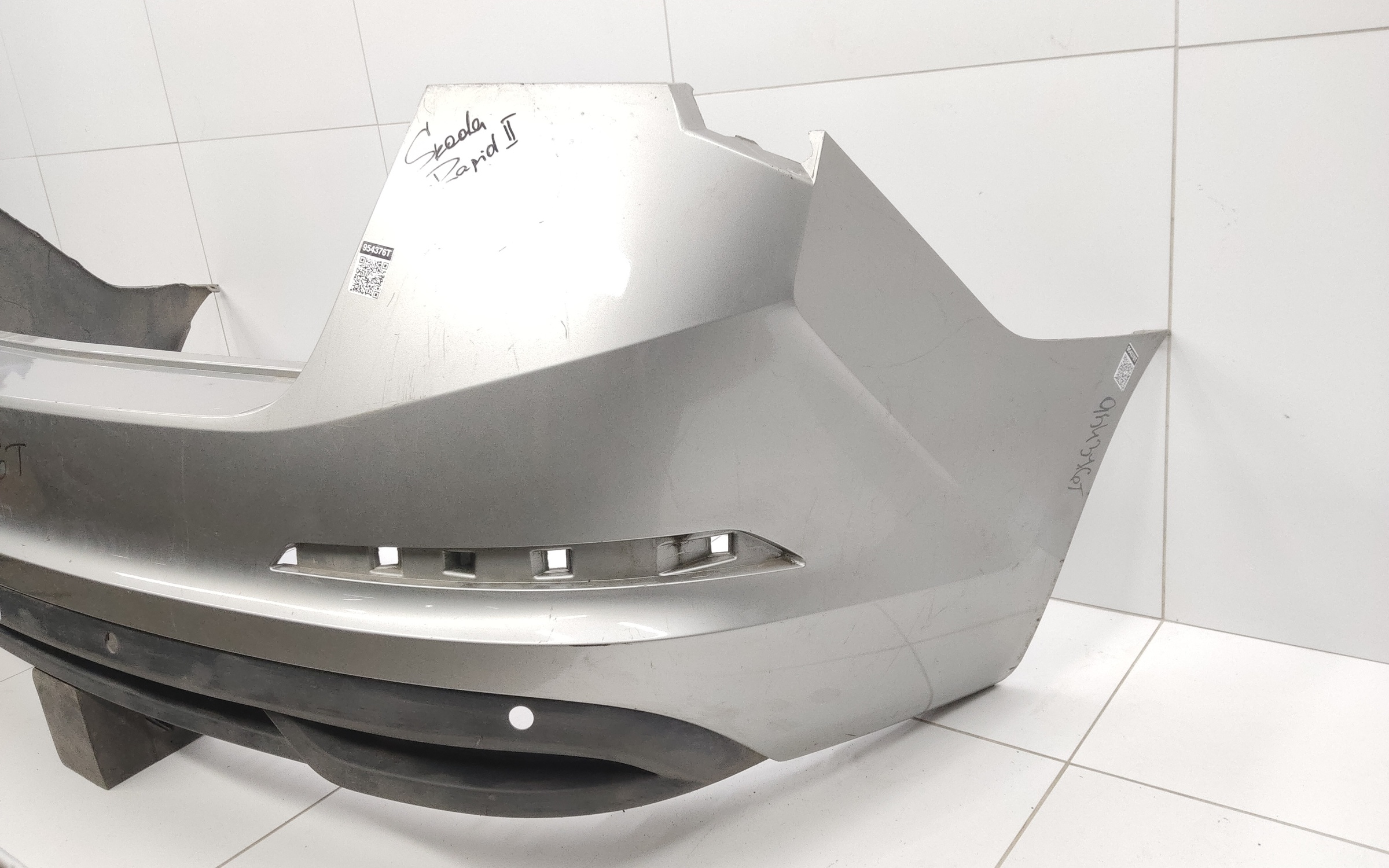 Бампер задний Skoda Rapid 2