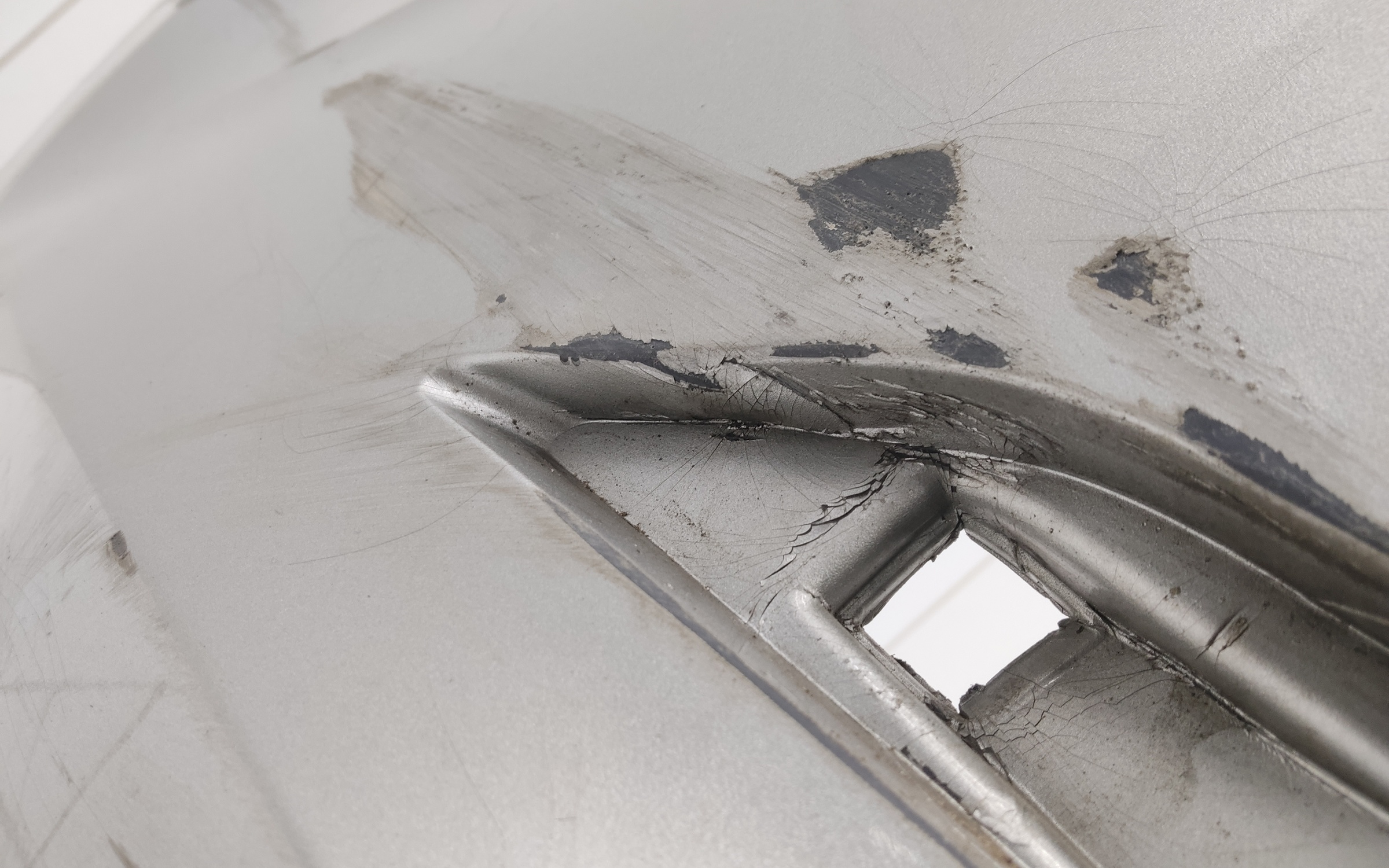 Бампер задний Skoda Rapid 2