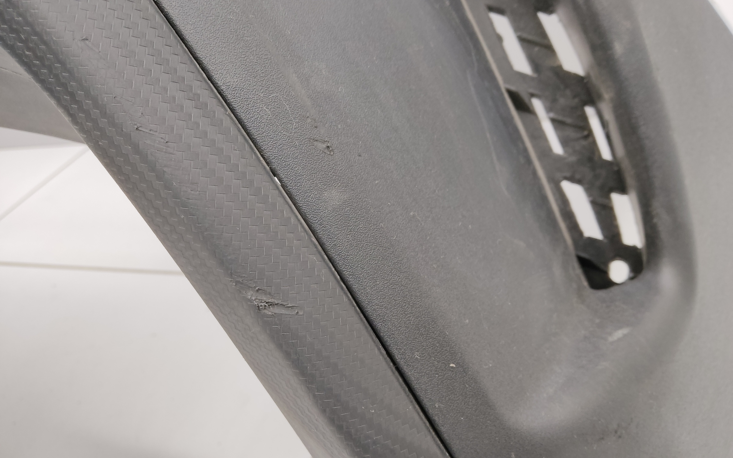 Бампер задний верхняя часть Geely Coolray