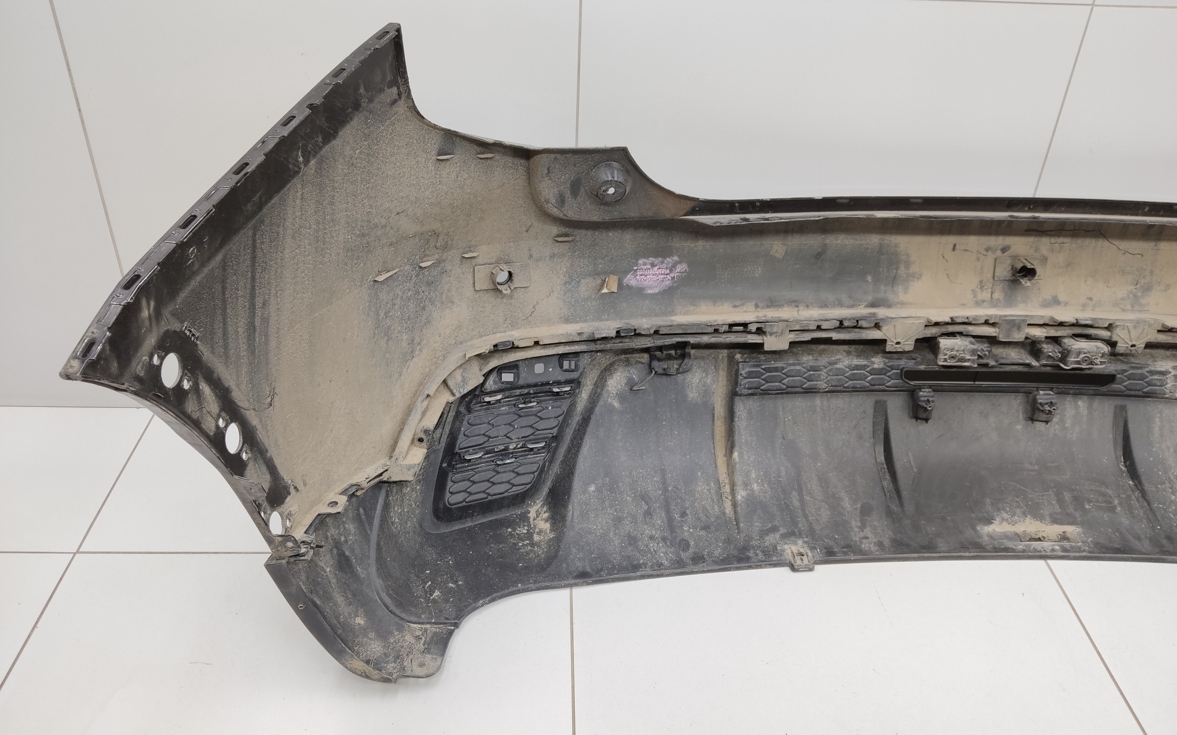 Бампер задний верхняя часть Haval Jolion Restail с отверстиями под накладки