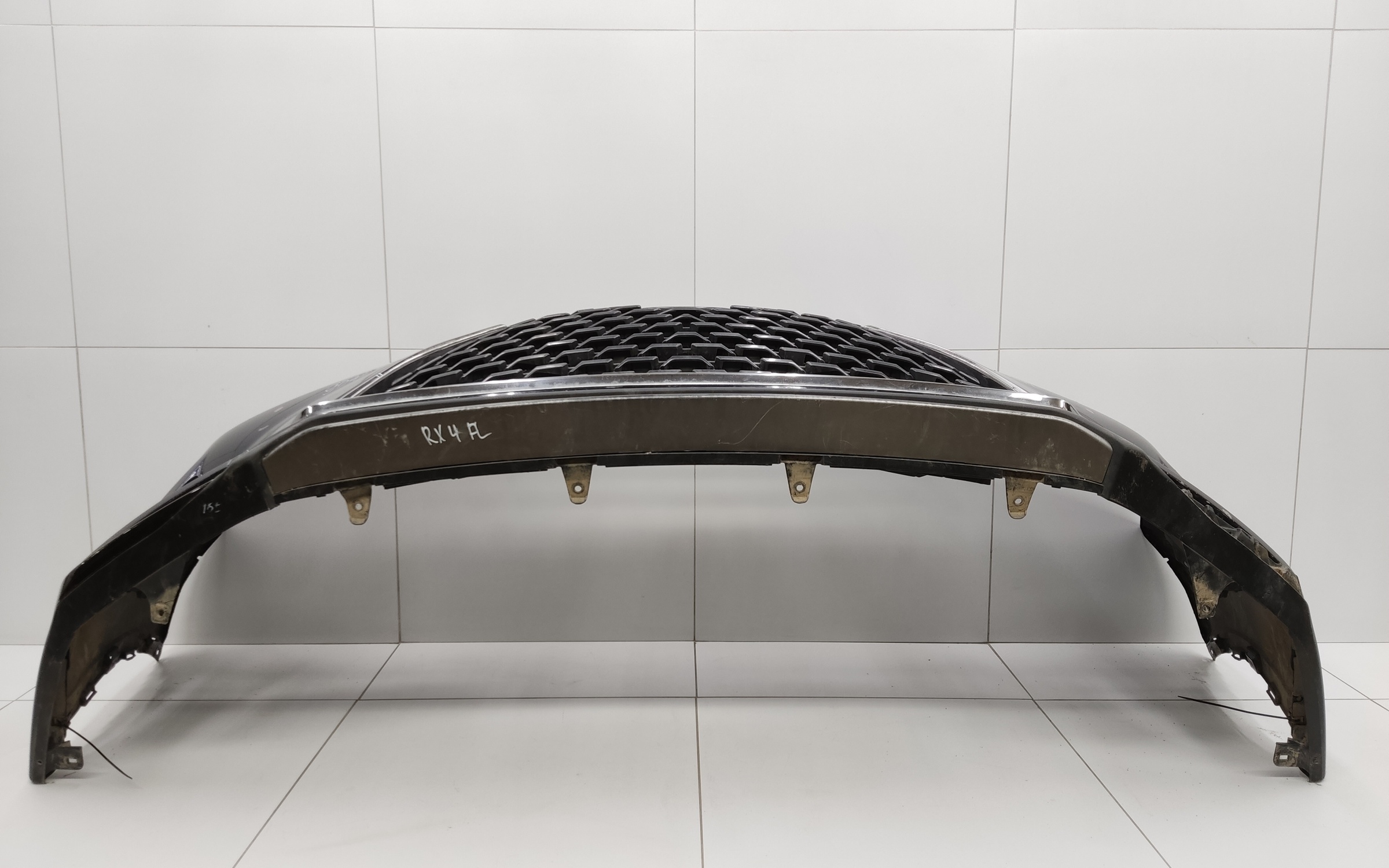 Бампер передний Lexus RX 4 Restail