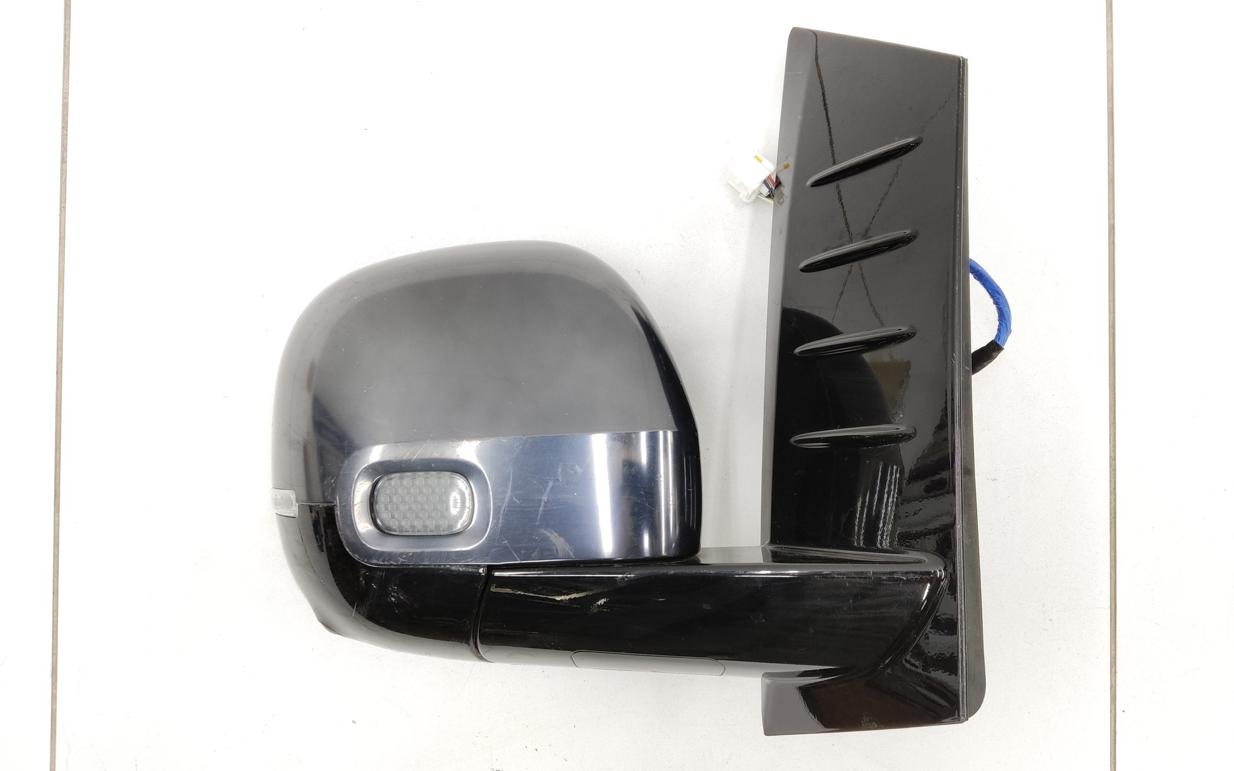 Зеркало правое Hyundai Staria 10+1 контактов