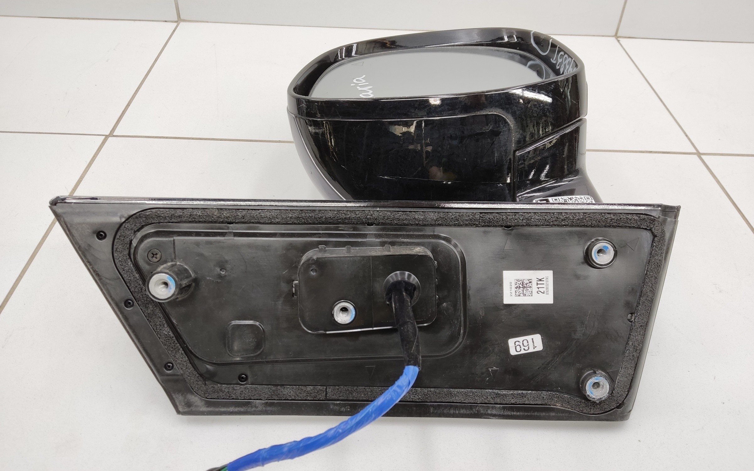 Зеркало правое Hyundai Staria 10+1 контактов