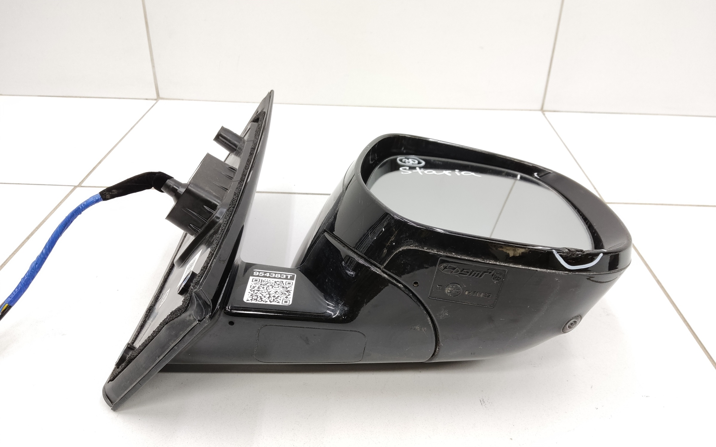 Зеркало правое Hyundai Staria 10+1 контактов