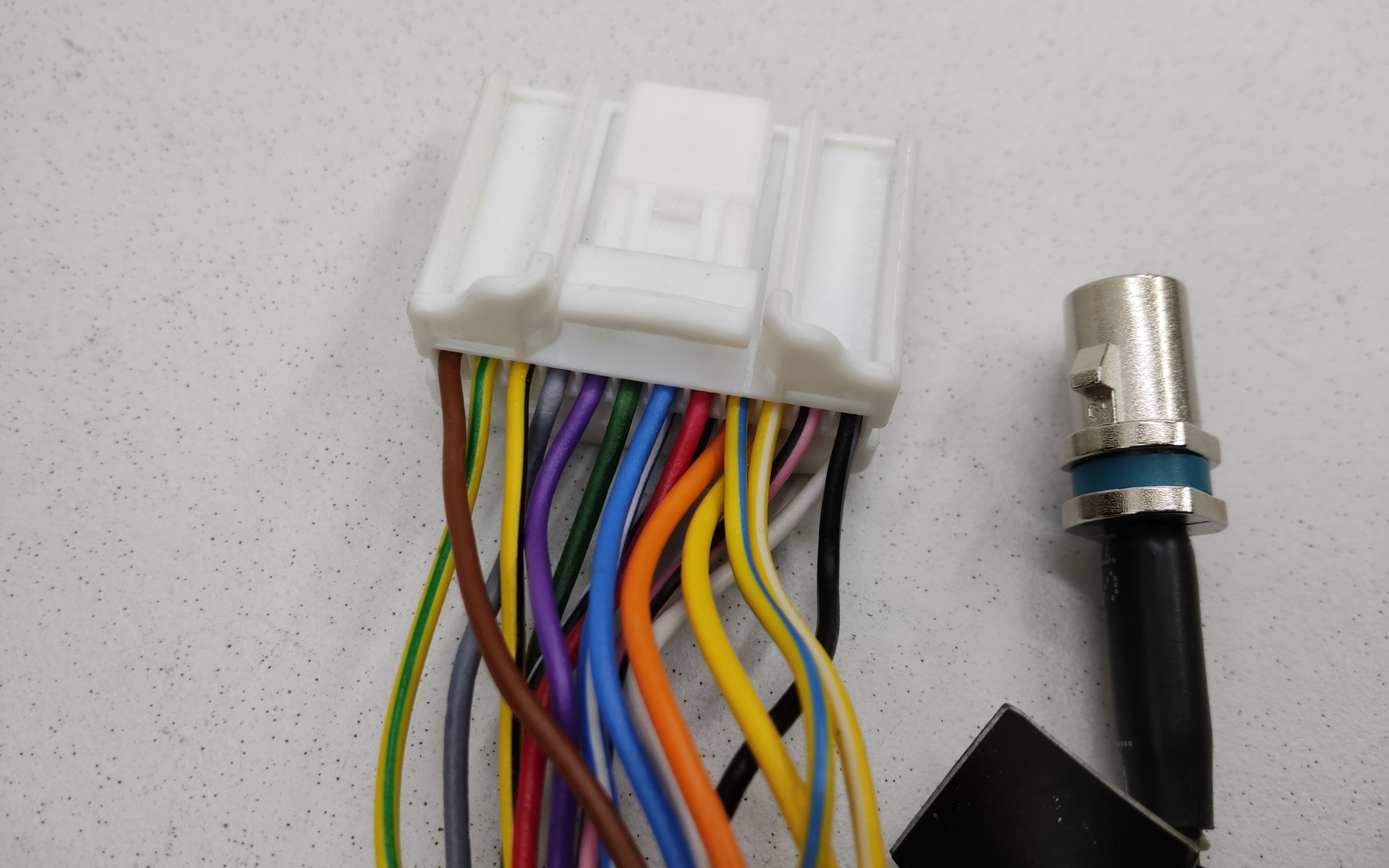 Зеркало правое Jetour X70 Plus Restail 17+1 контактов