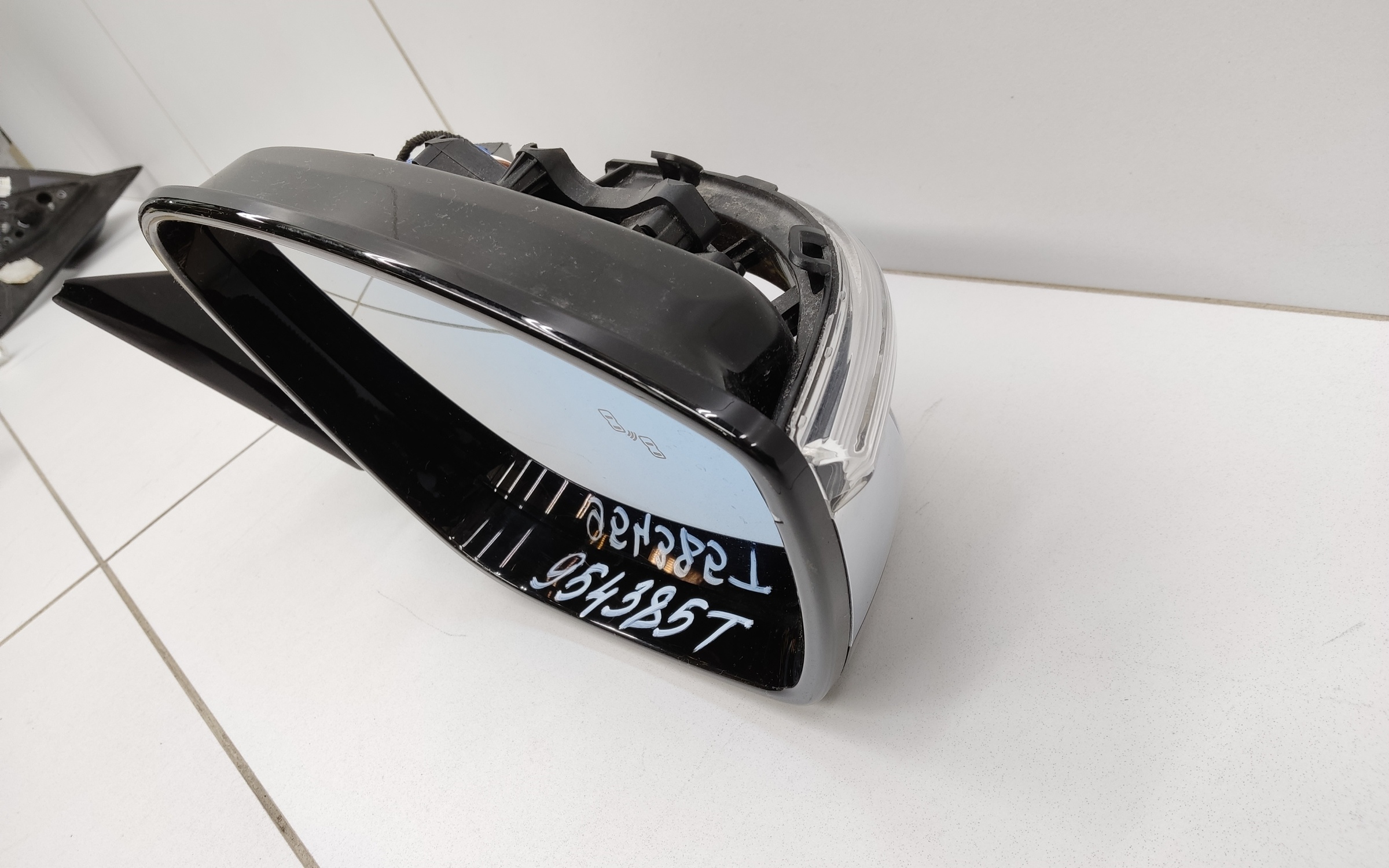 Зеркало правое Jetour X70 Plus Restail 17+1 контактов