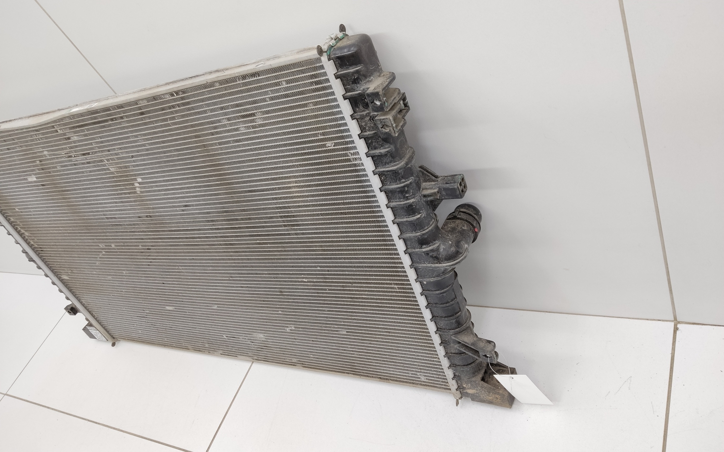 Радиатор охлаждения двигателя Jetour T2