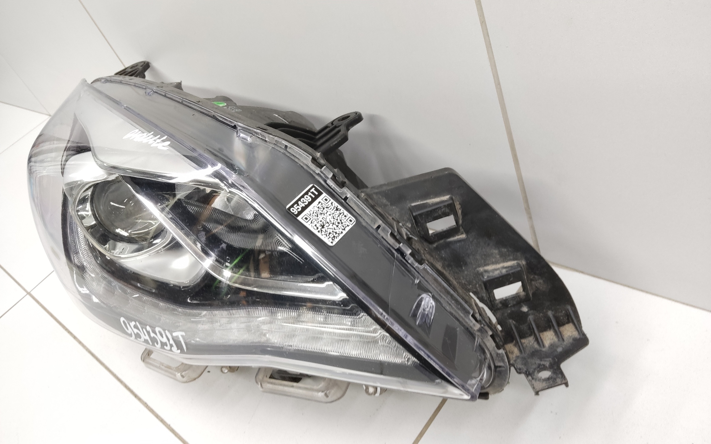 Фара передняя правая Evolute i-Pro галоген линза ДХО