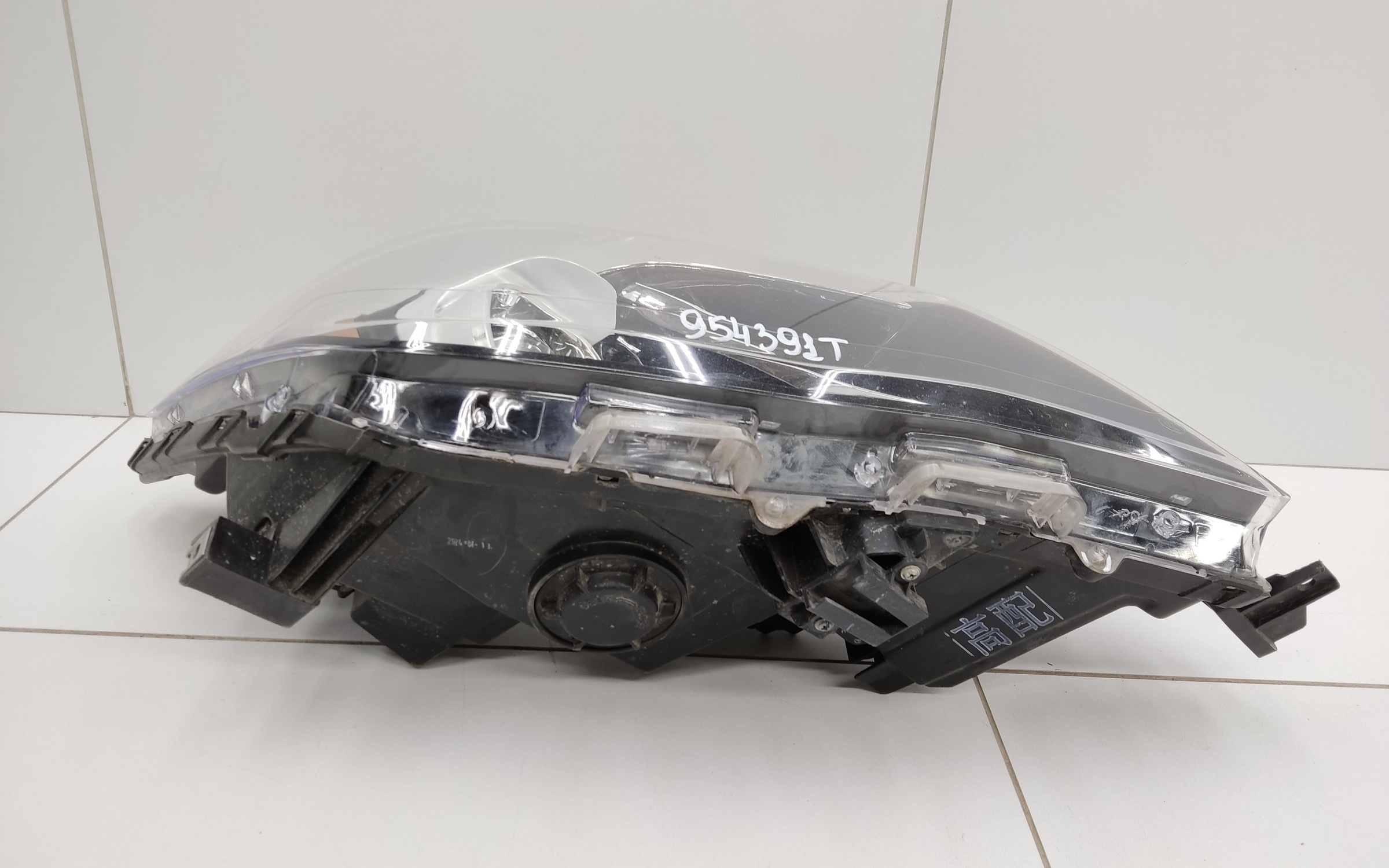 Фара передняя правая Evolute i-Pro галоген линза ДХО