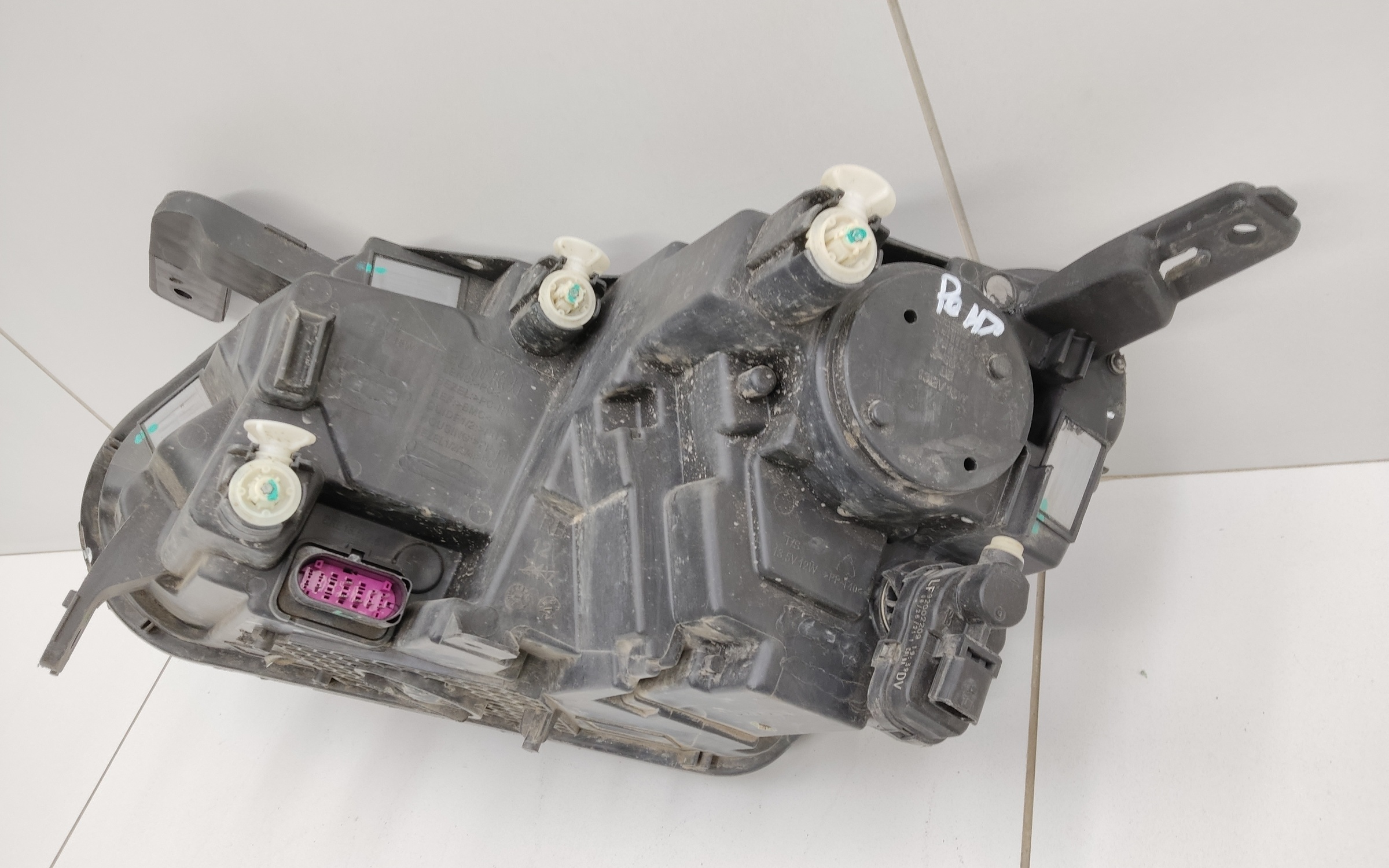 Фара передняя правая Geely Coolray LED " O.E.M. "