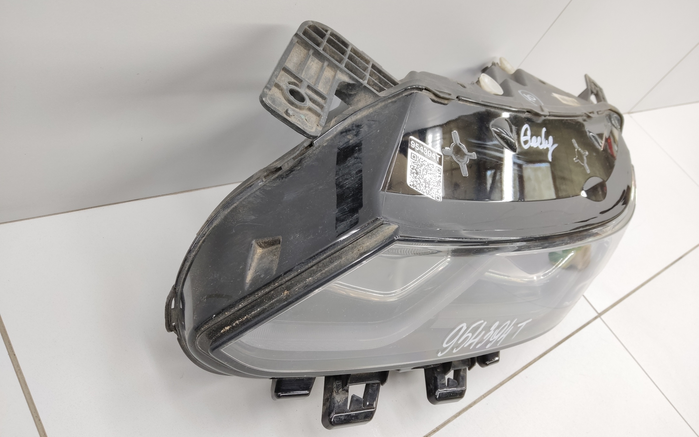 Фара передняя левая Geely Coolray галоген линза