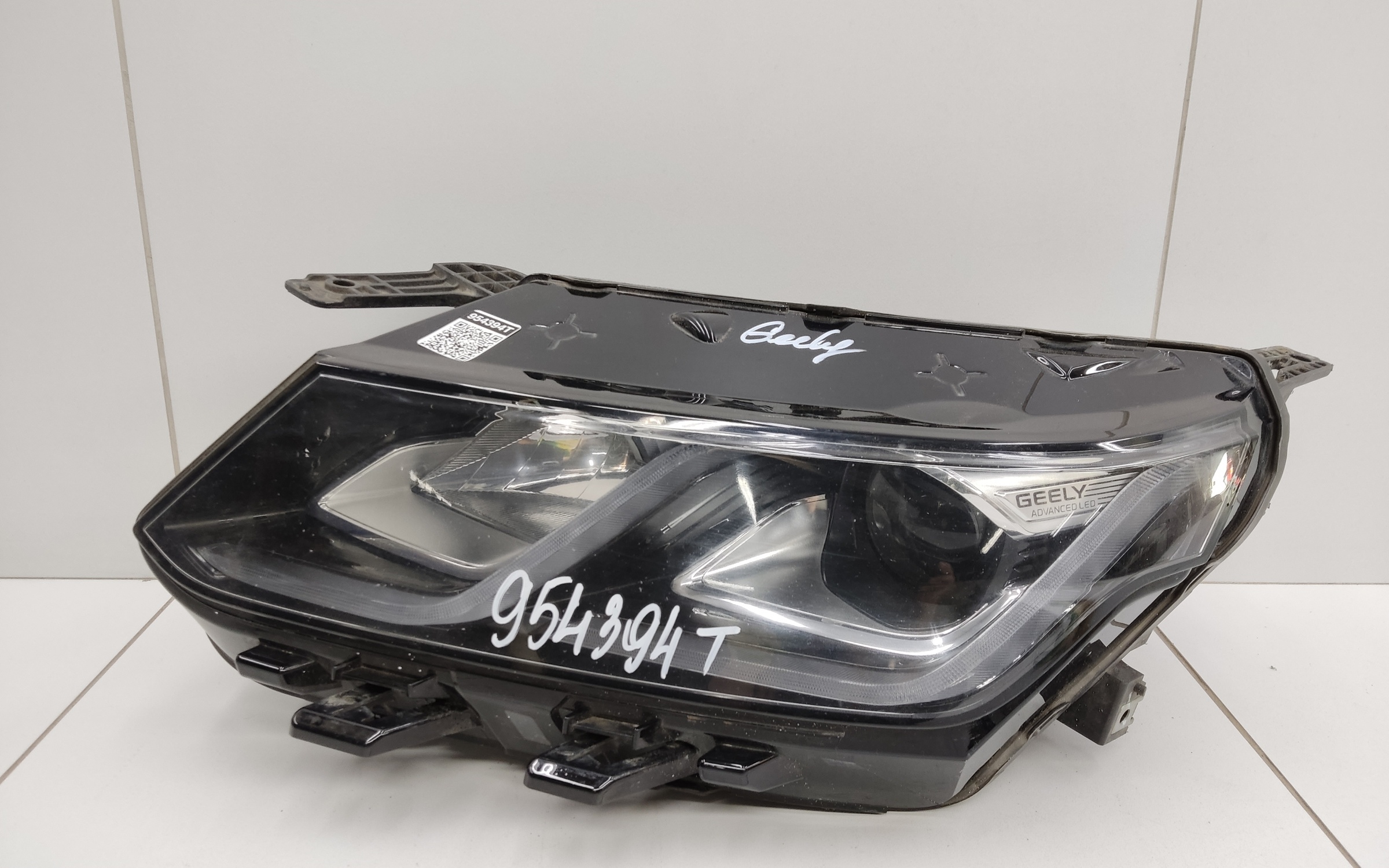 Фара передняя левая Geely Coolray галоген линза