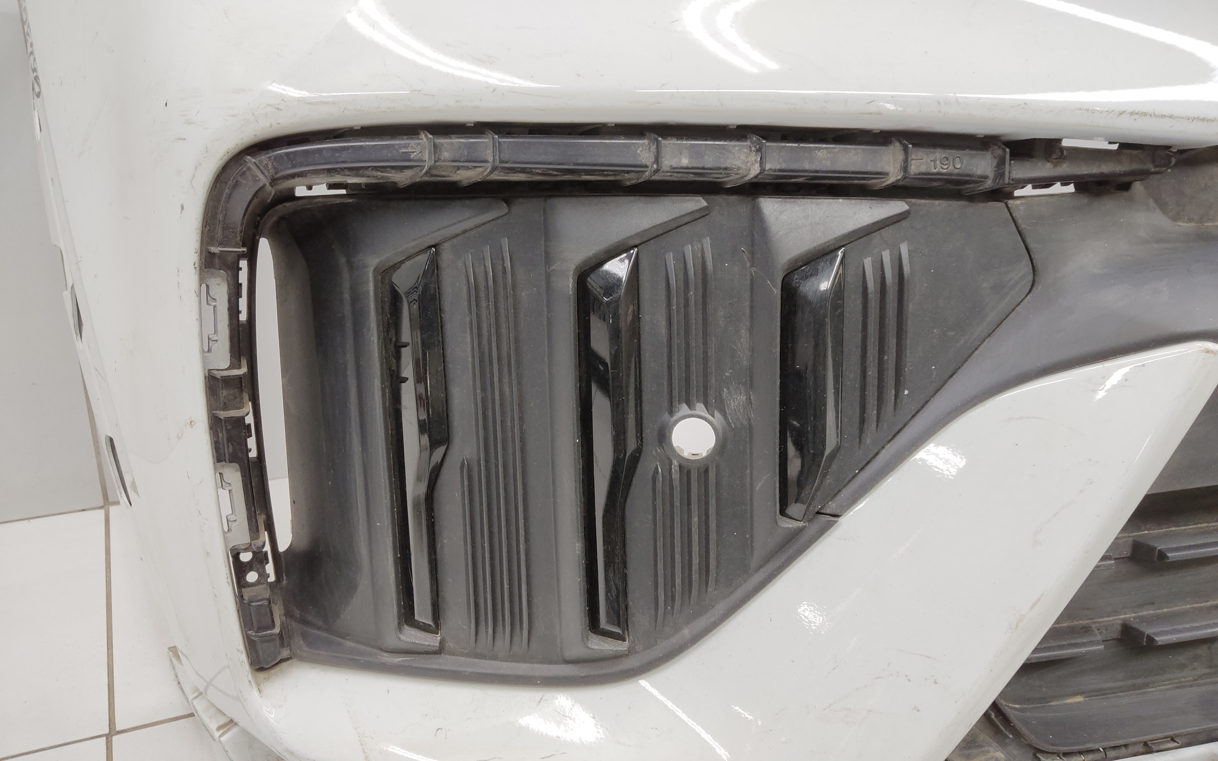 Бампер передний Geely Tugella 1 Restail