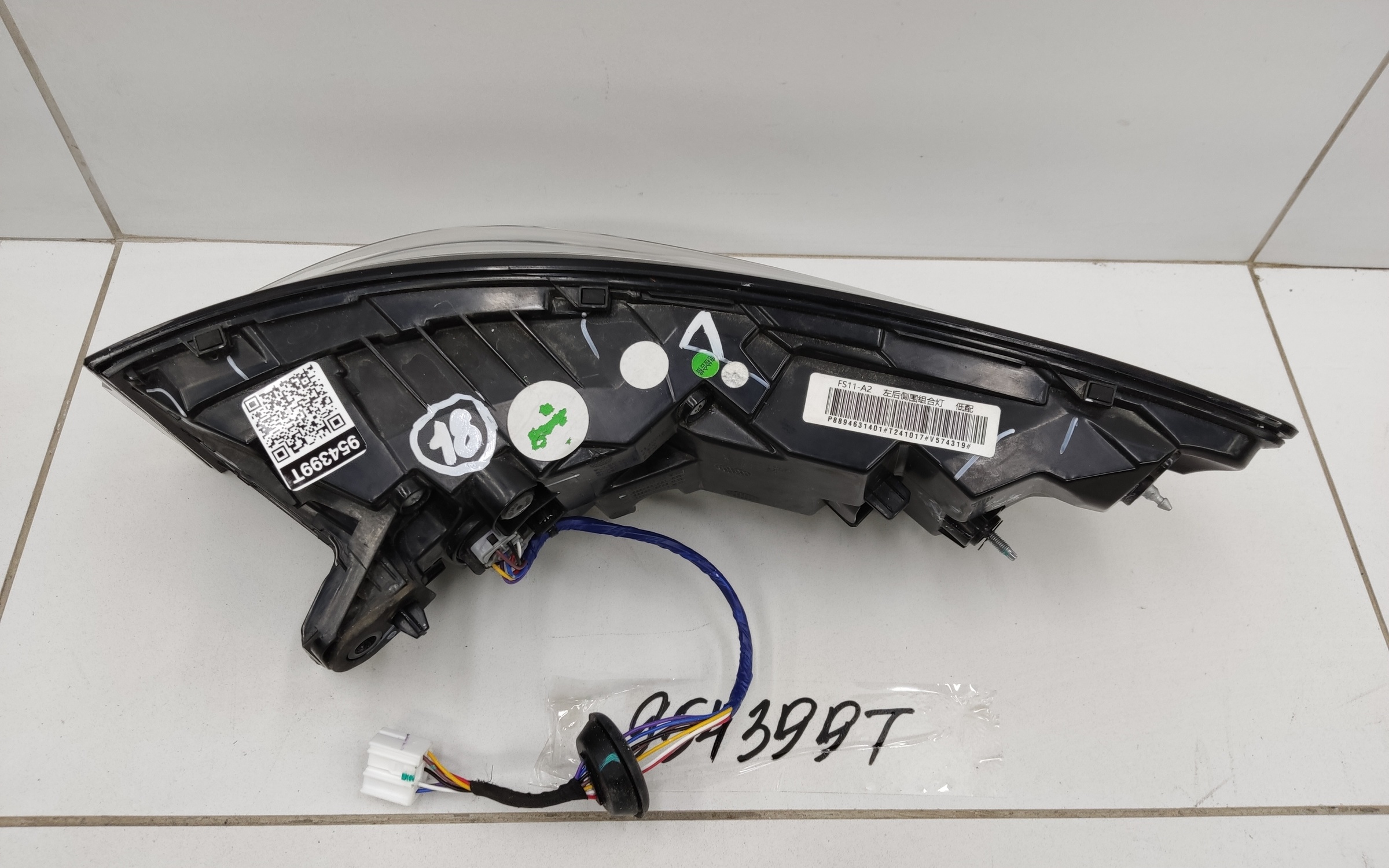 Фонарь задний левый наружный Geely Preface LED