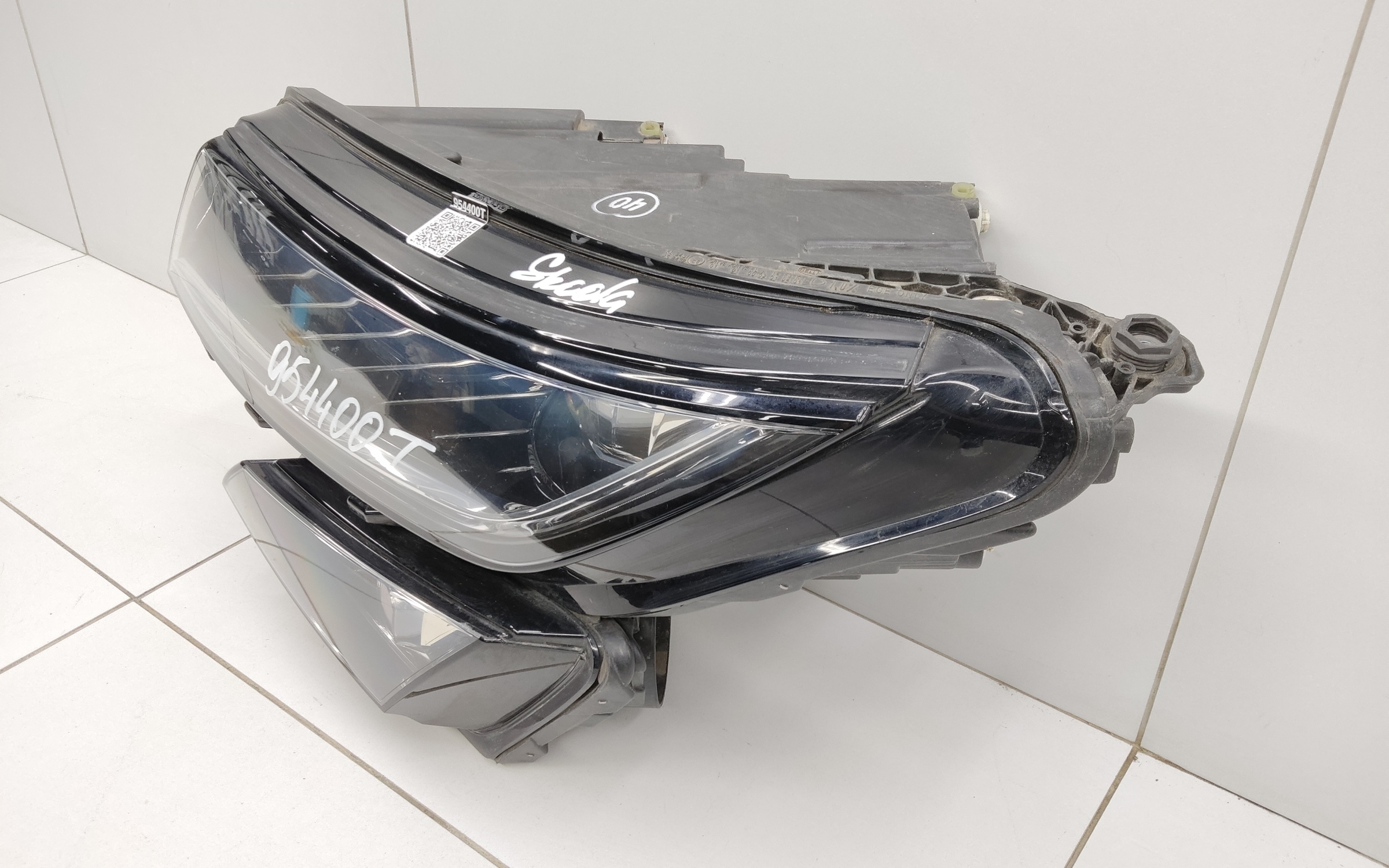 Фара передняя левая Skoda Kodiaq LED