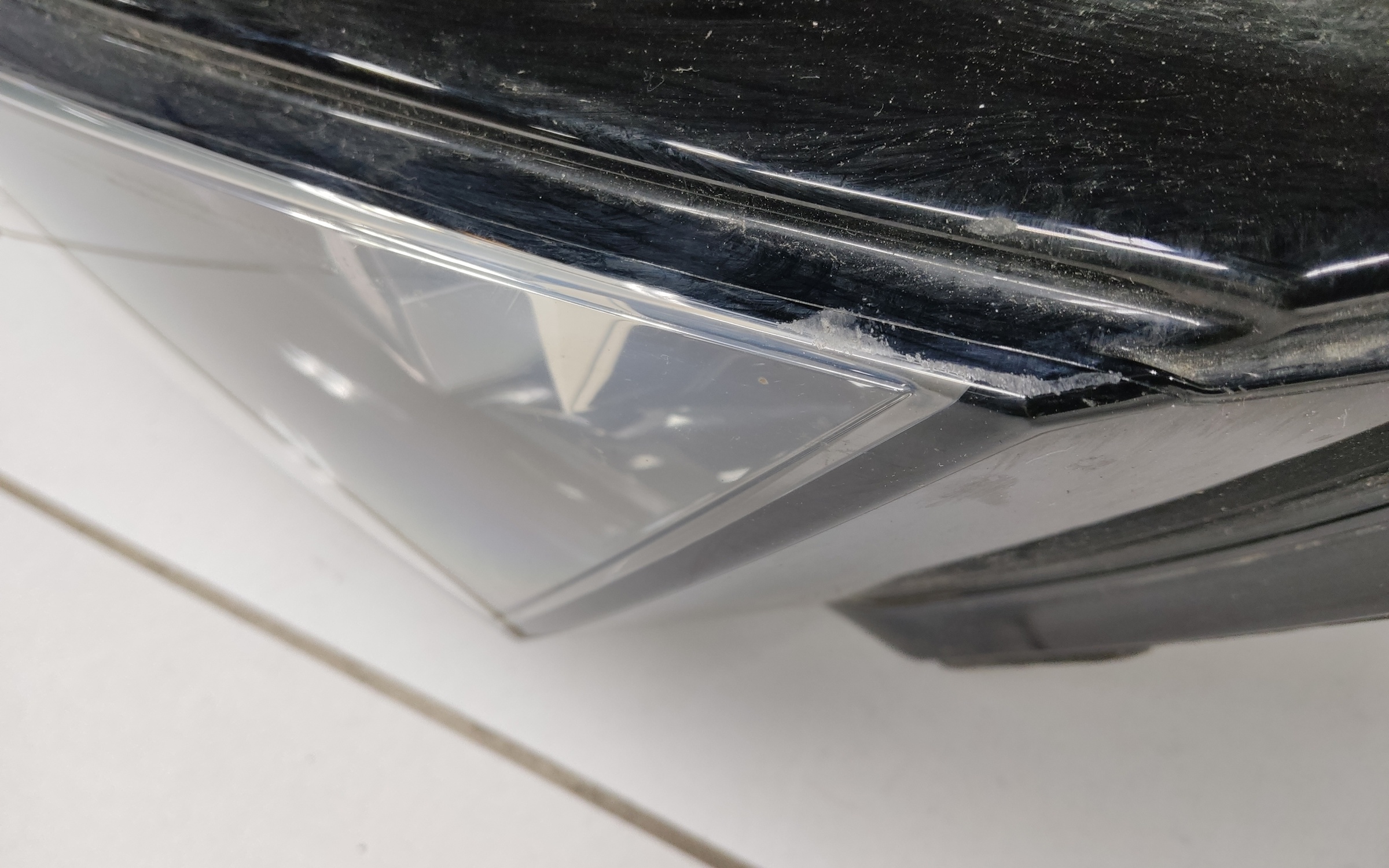 Фара передняя левая Skoda Kodiaq LED