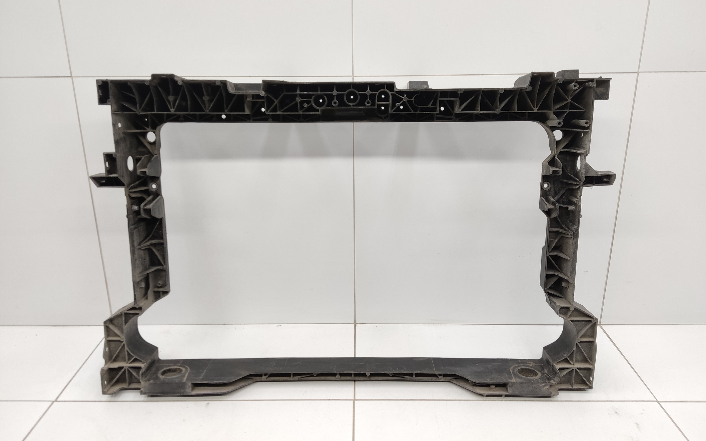 Панель передняя Geely Coolray