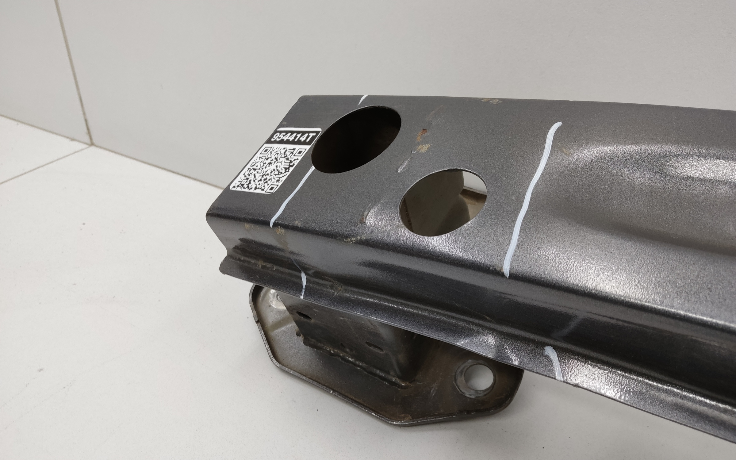 Усилитель переднего бампера Gac GS4