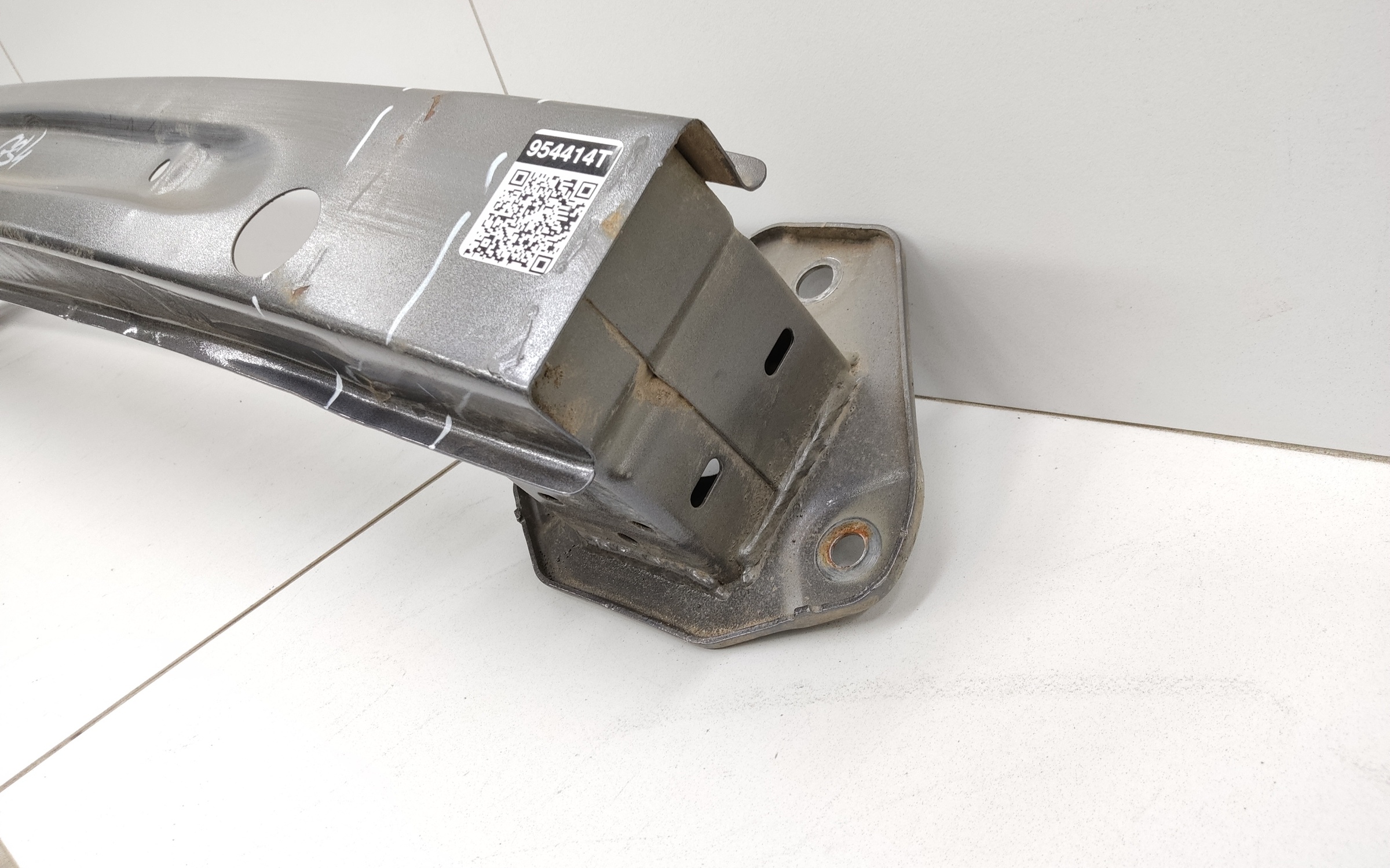 Усилитель переднего бампера Gac GS4