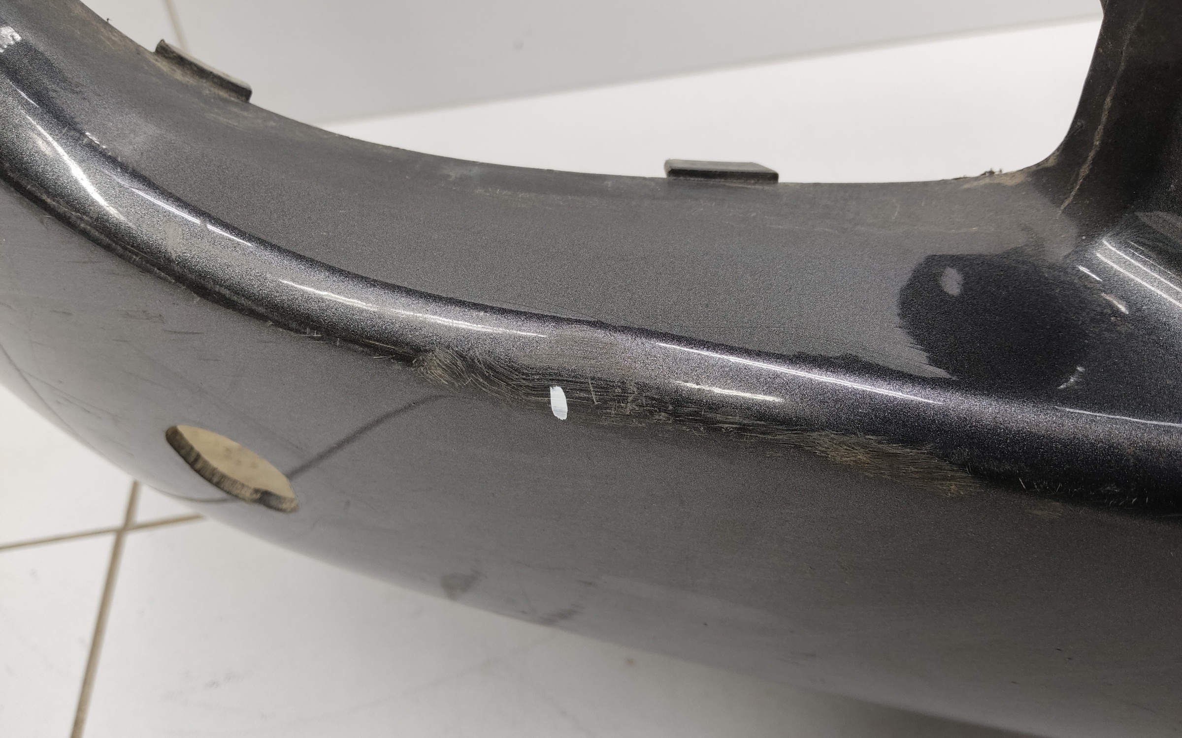 Бампер передний Toyota Land Cruiser 200 Restail 1