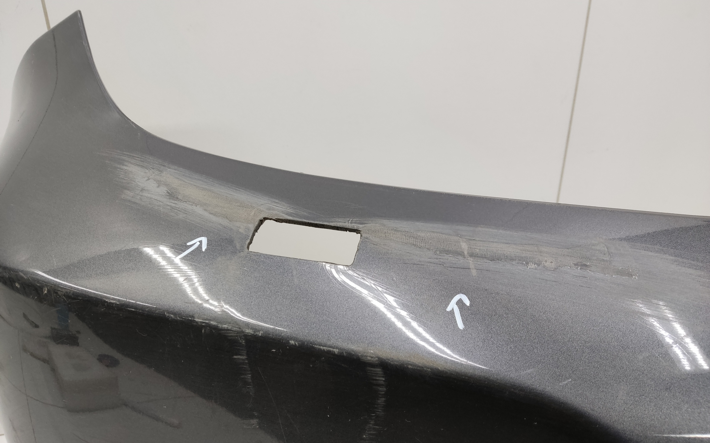 Бампер передний Toyota Land Cruiser 200 Restail 1