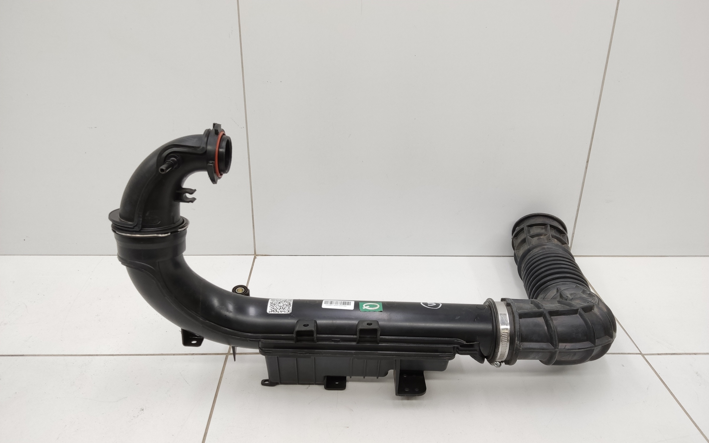 Патрубок воздушного фильтра Geely Coolray