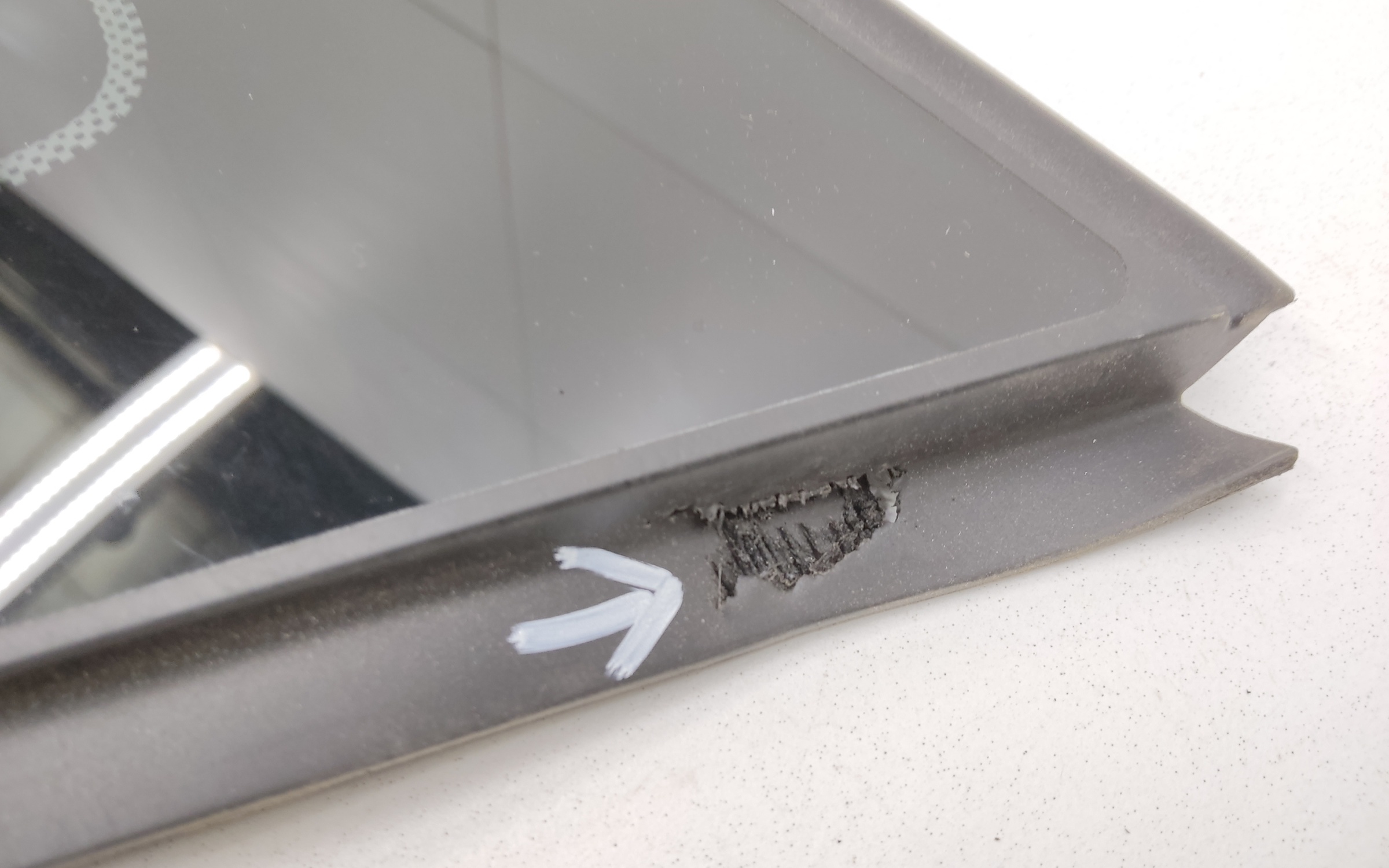 Стекло кузовное заднее правое "форточка" Geely Cityray