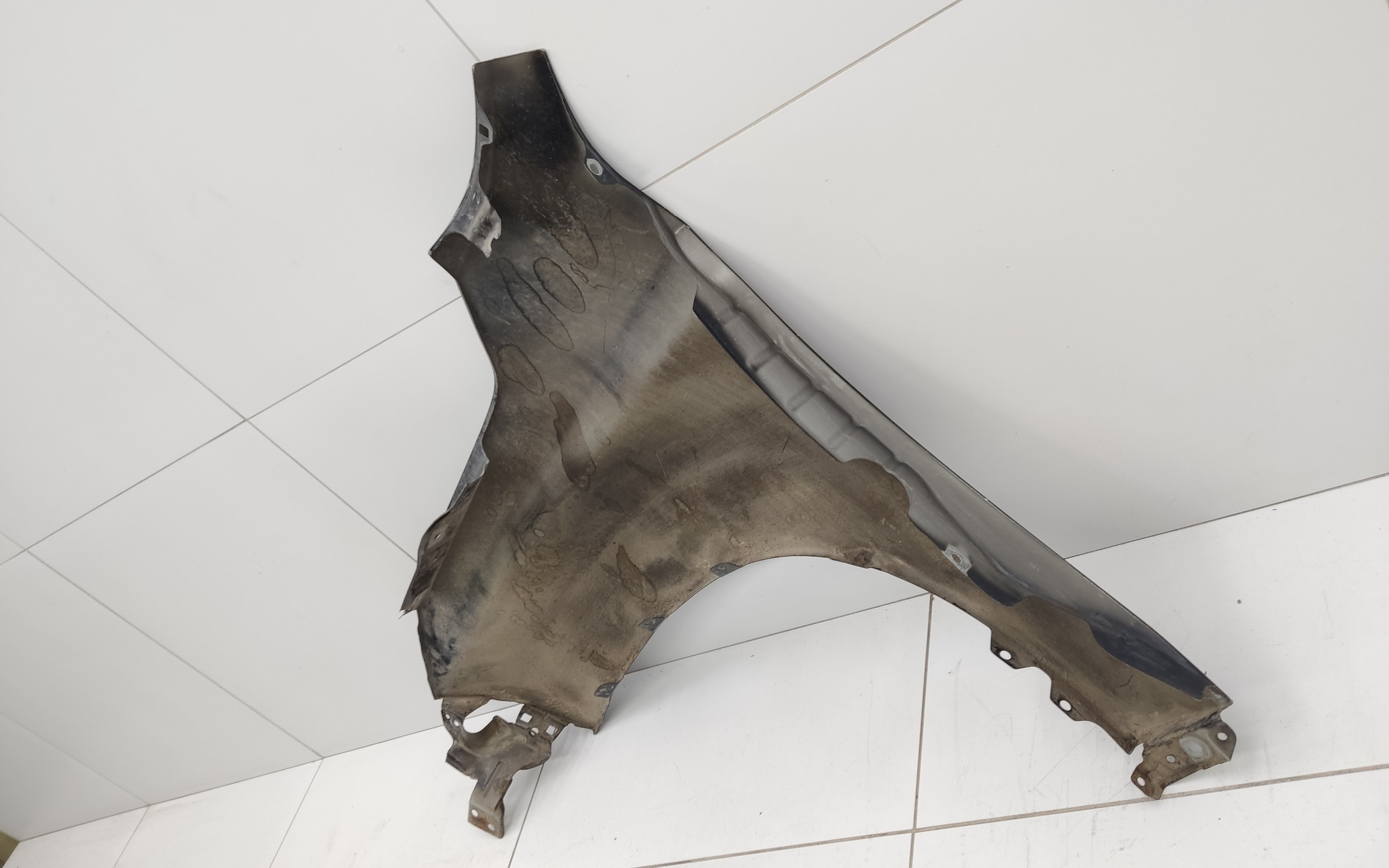 Крыло переднее правое Mitsubishi Pajero Sport 3 Restail без повотрителя