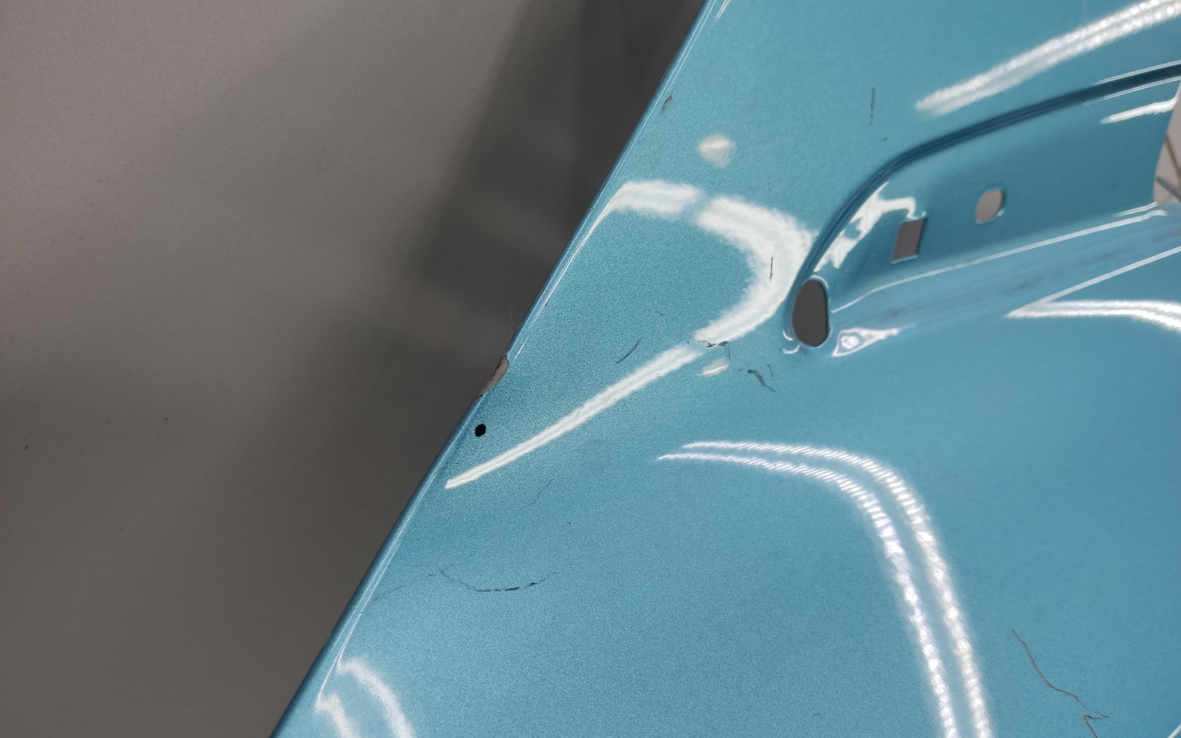 Крыло переднее левое Geely Coolray Restail