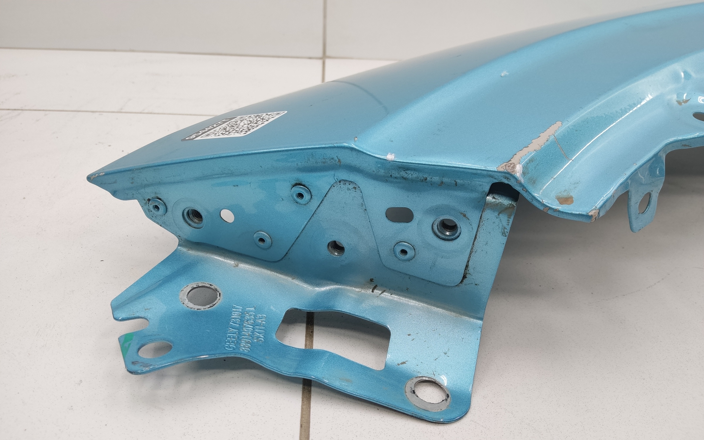 Крыло переднее левое Geely Coolray Restail