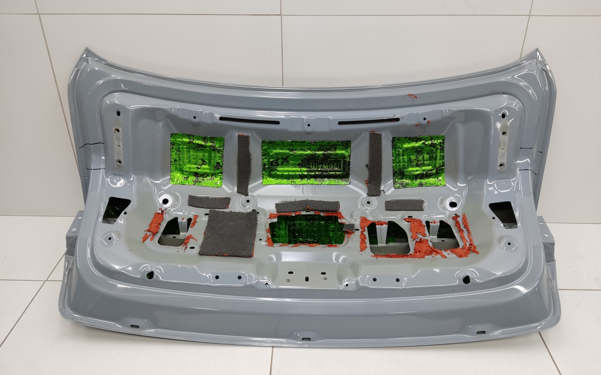 Крышка багажника Geely Preface