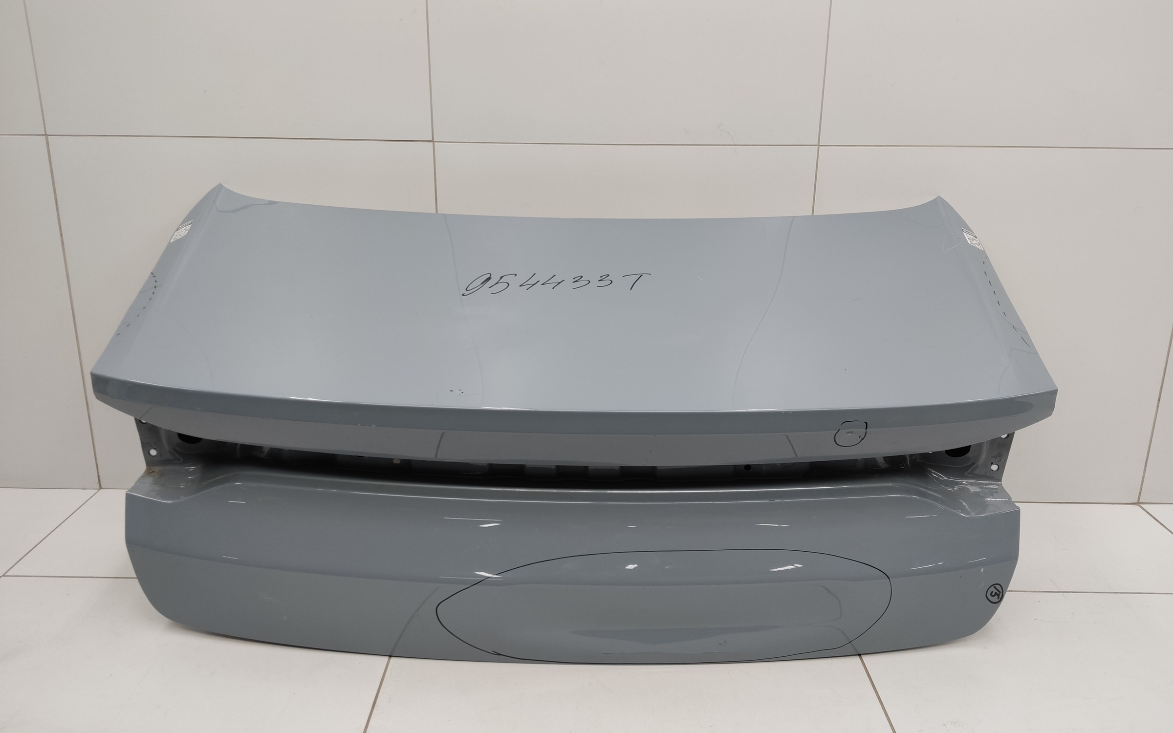 Крышка багажника Geely Preface