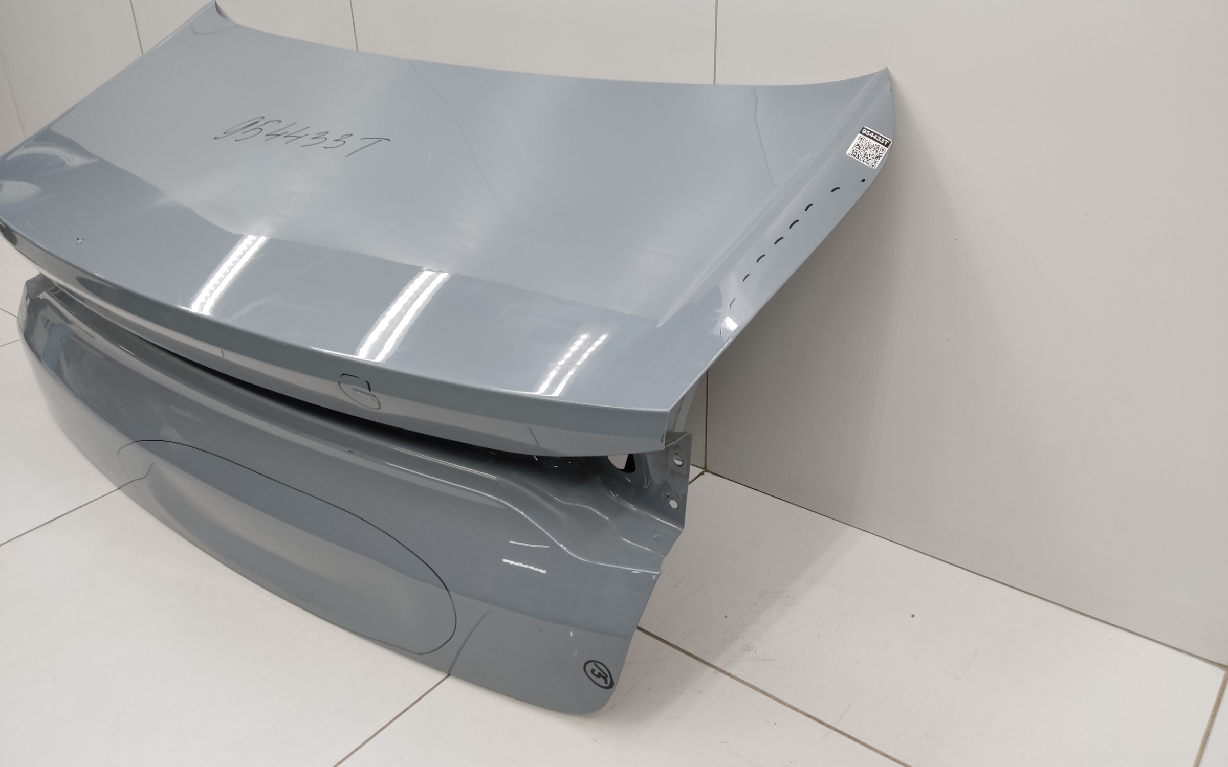 Крышка багажника Geely Preface