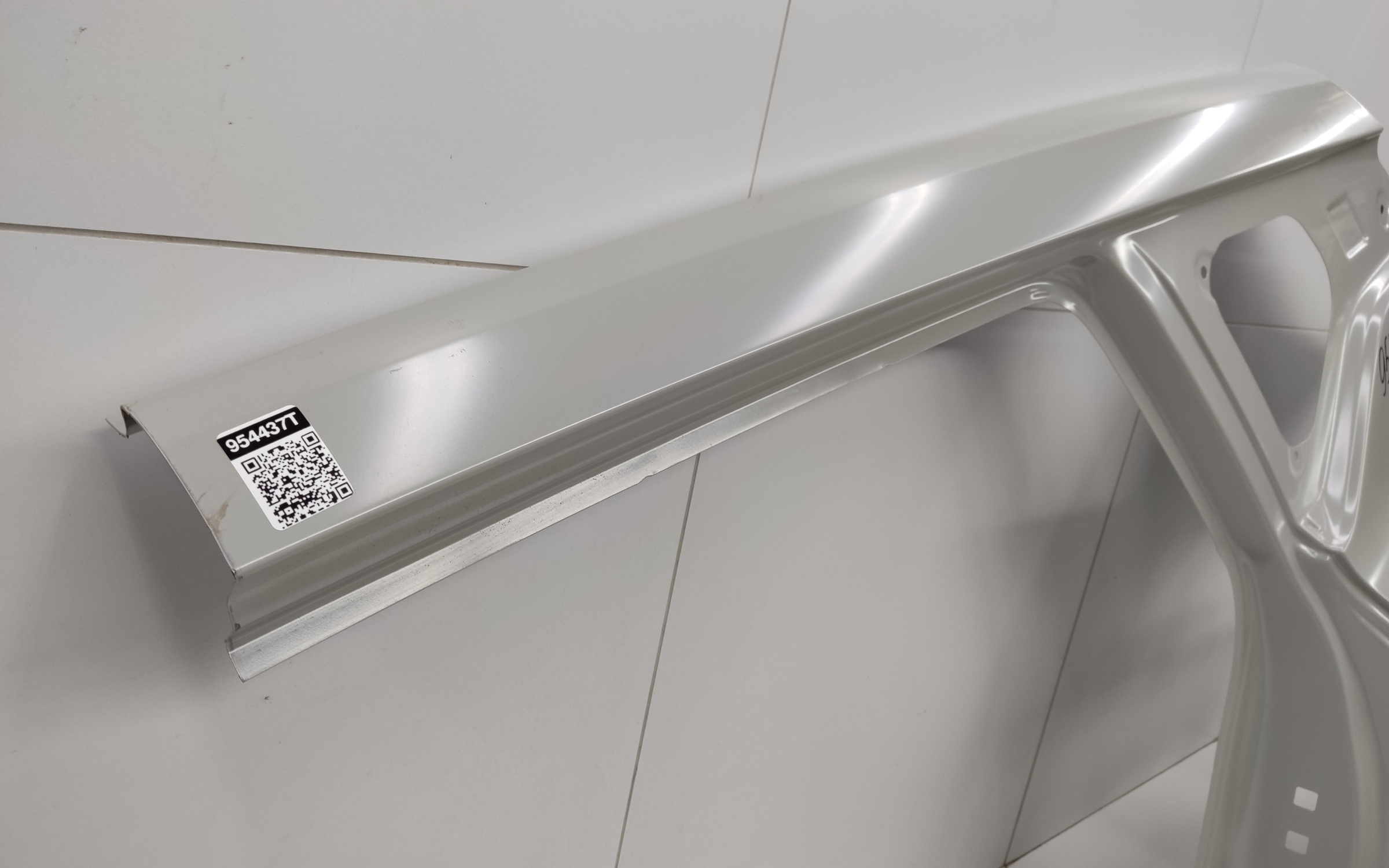 Крыло заднее левое Geely Coolray