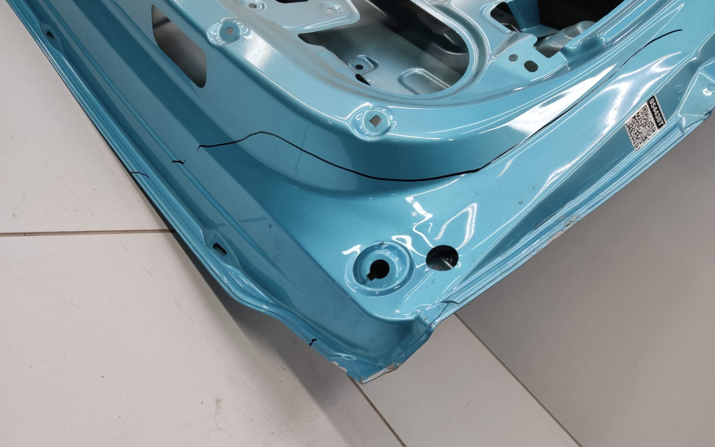 Крышка багажника Geely Coolray Restail