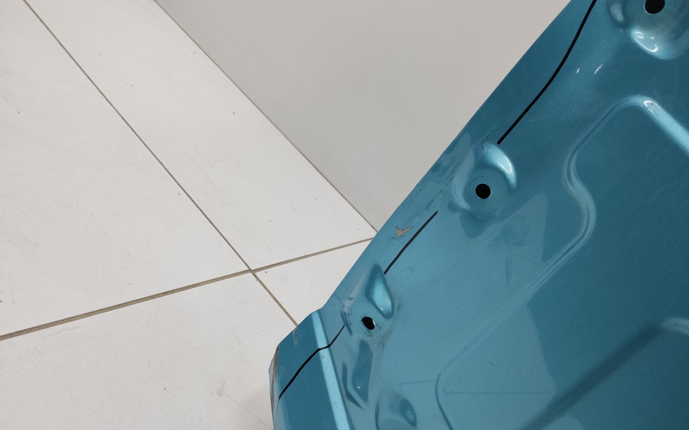 Крышка багажника Geely Coolray Restail