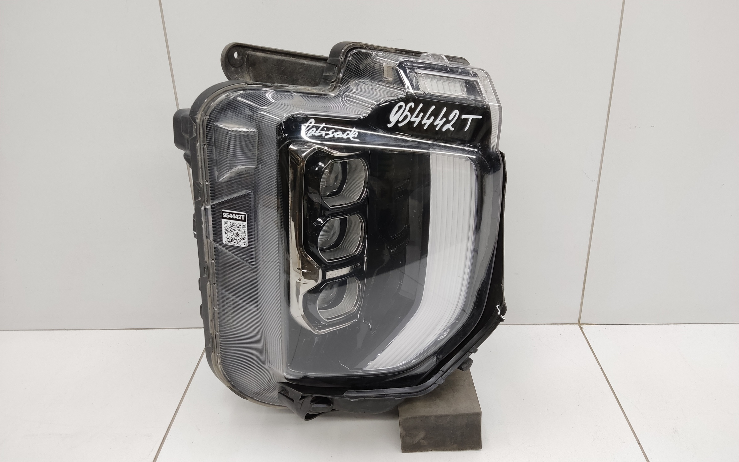 Фара передняя правая Hyundai Palisade 1 LED