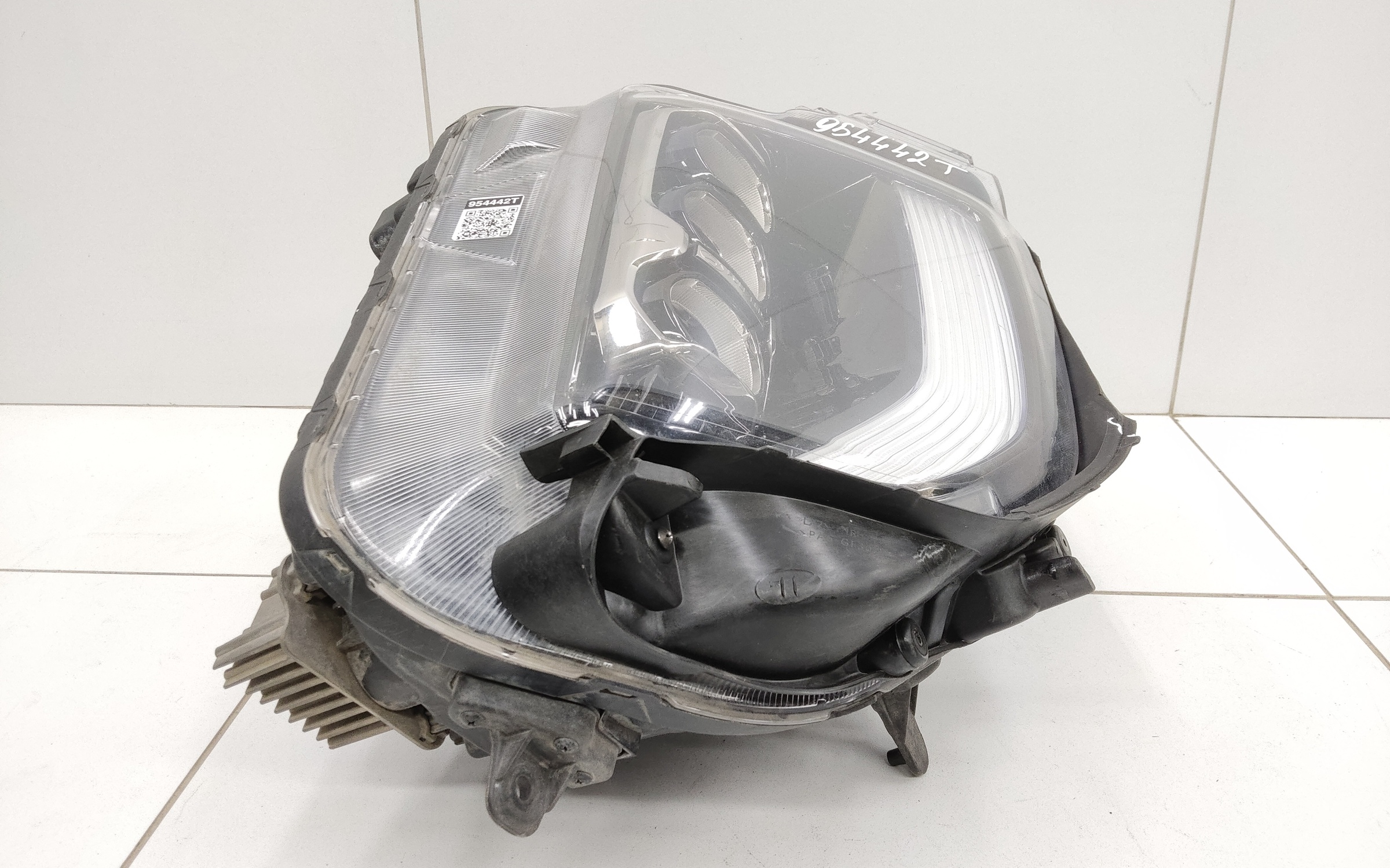 Фара передняя правая Hyundai Palisade 1 LED