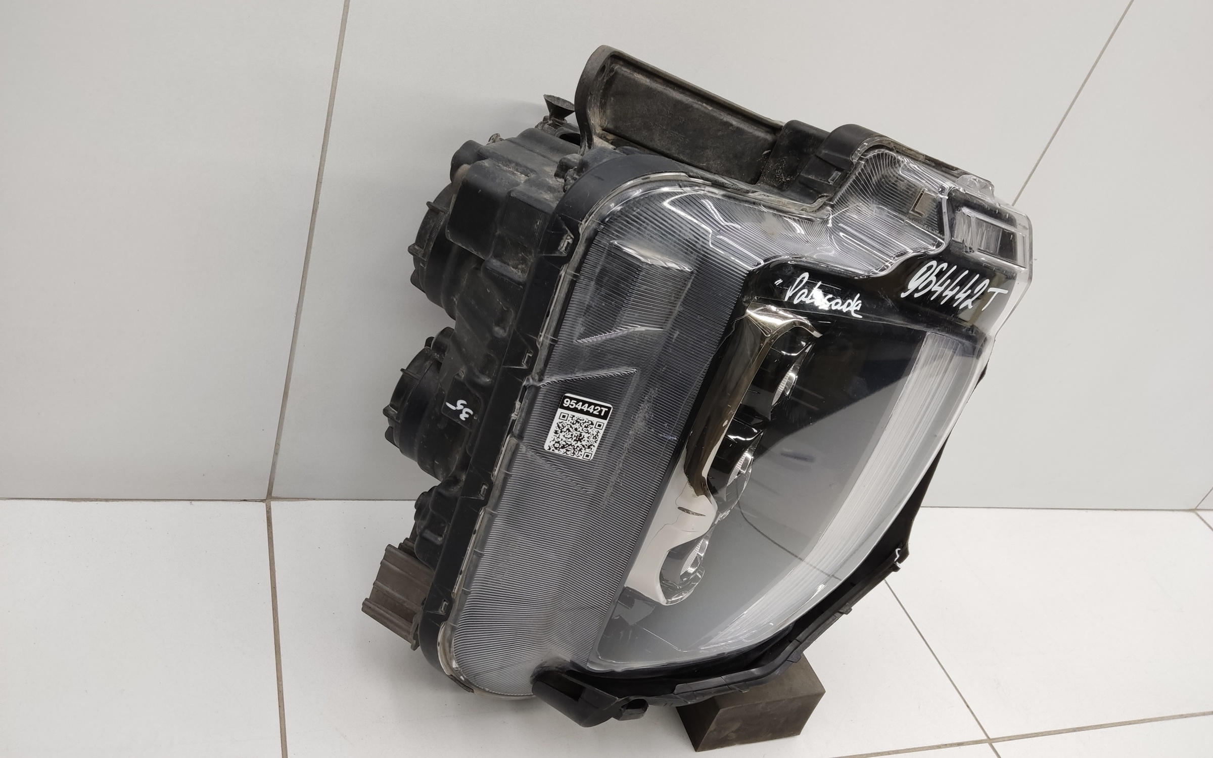 Фара передняя правая Hyundai Palisade 1 LED