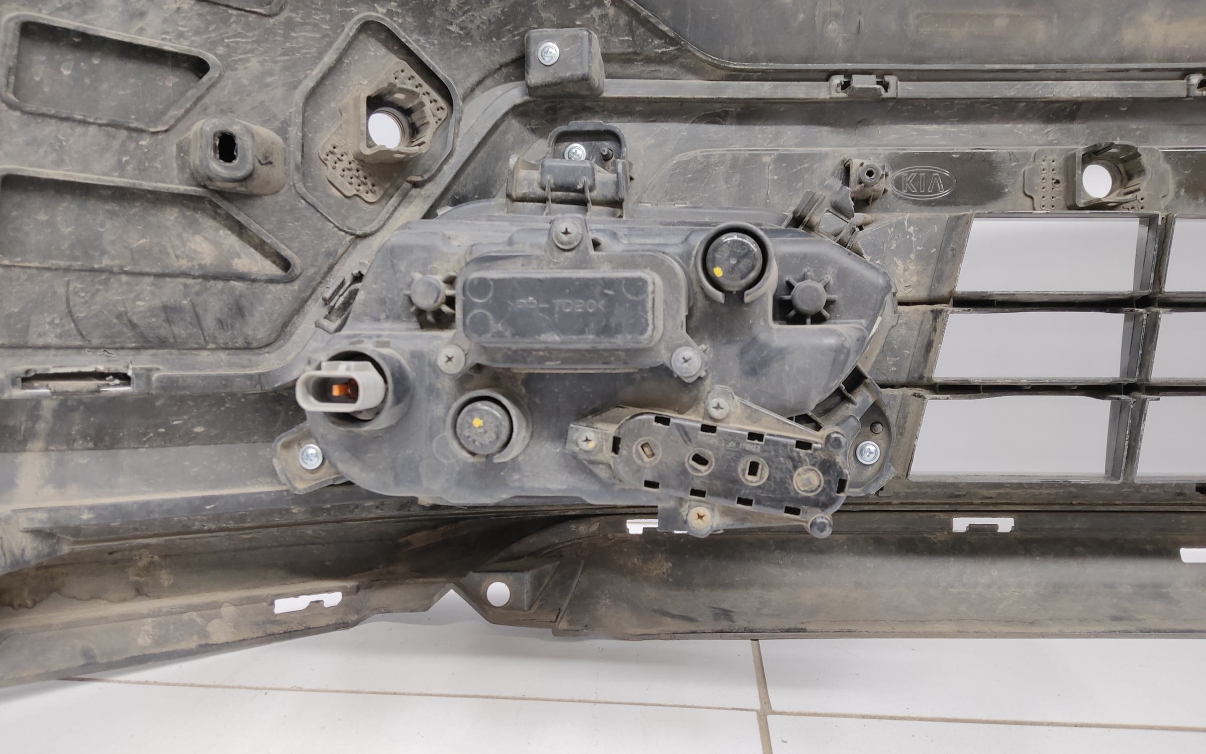 Бампер передний Kia Sorento 4