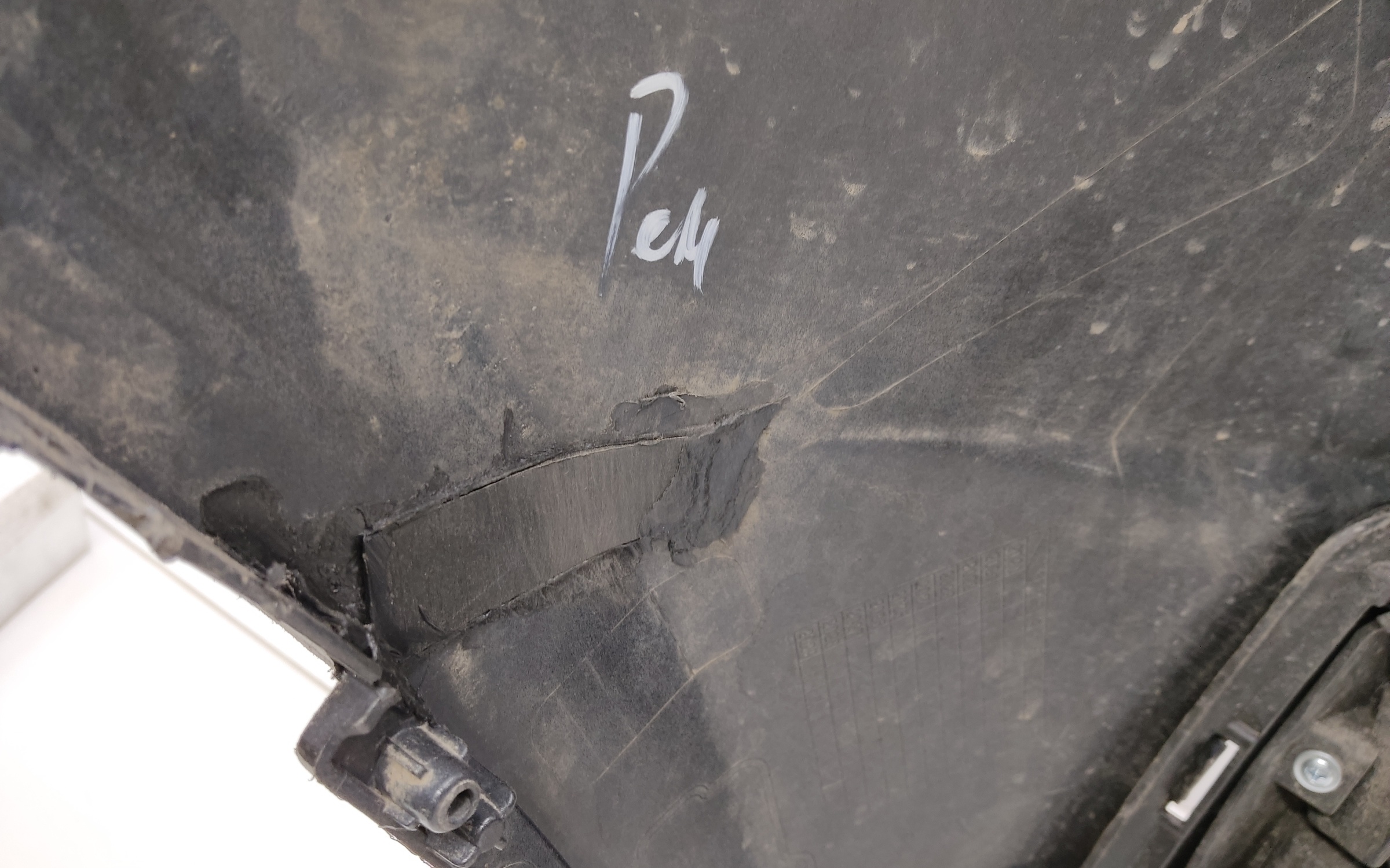 Бампер передний Kia Sorento 4