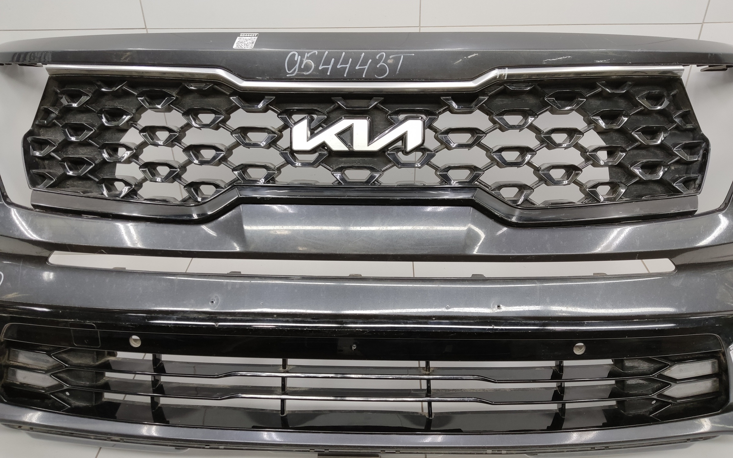 Бампер передний Kia Sorento 4